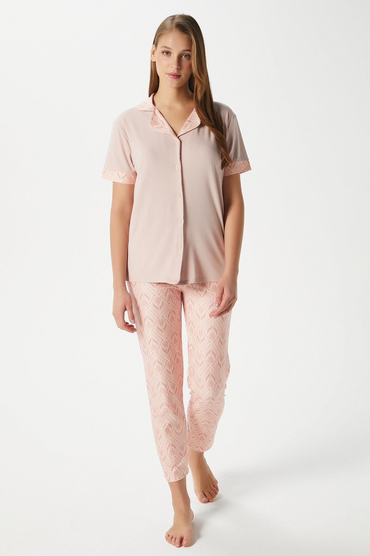 Kadın Andra Pudra  Ön Düğmeli Kısa Kol Alt Üst Pijama Takımı