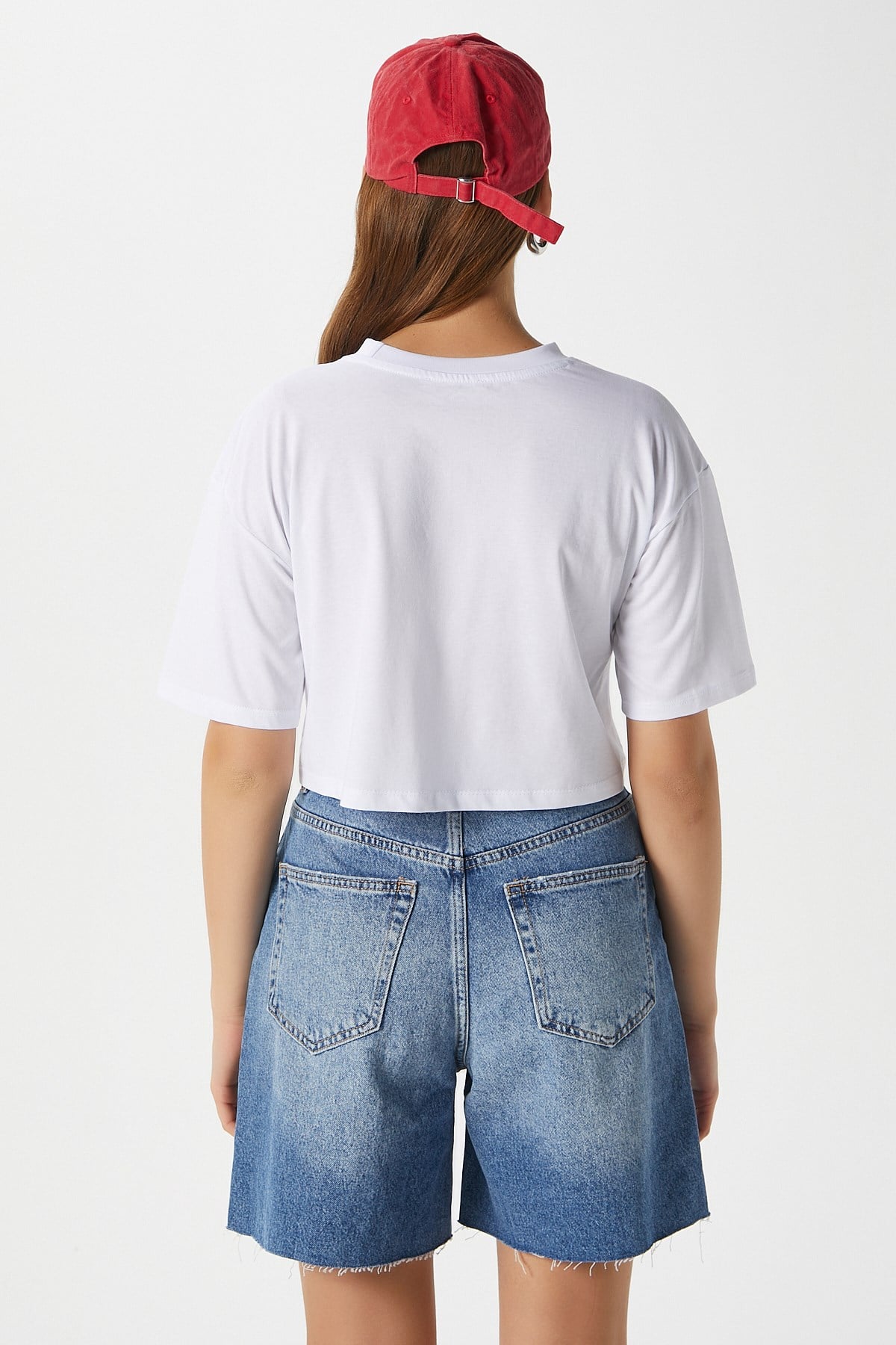 Kadın Cute Kiraz Baskılı Beyaz Crop T-Shirt