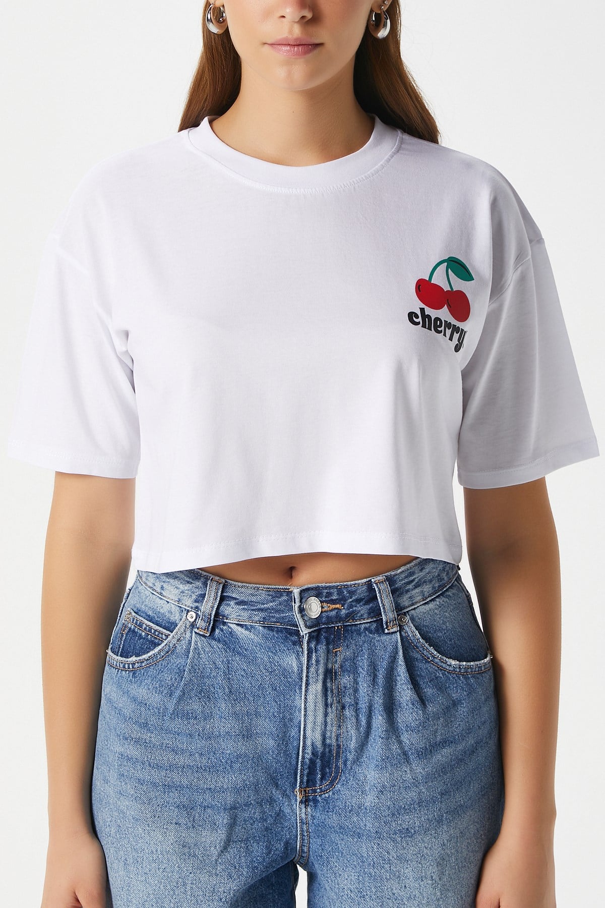 Kadın Cute Kiraz Baskılı Beyaz Crop T-Shirt