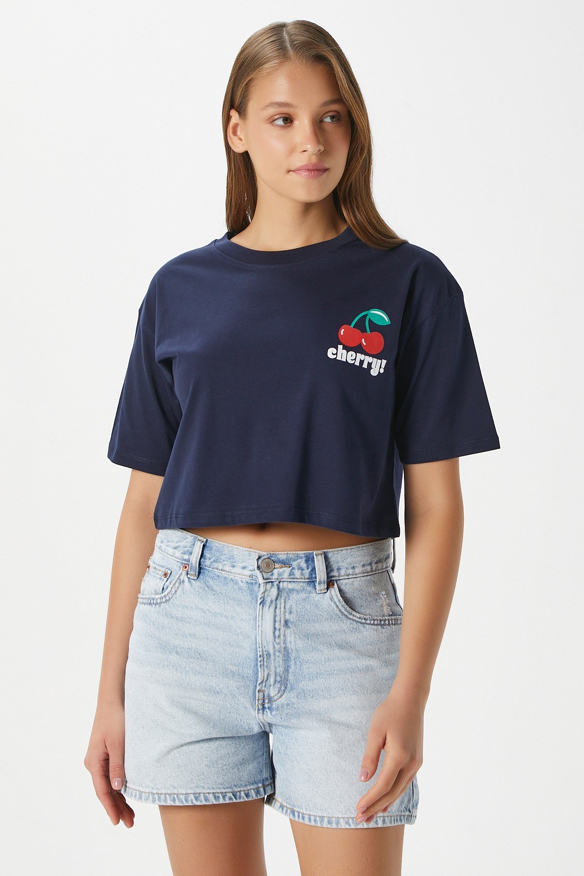 Kadın Cute Kiraz Baskılı Lacivert Crop T-Shirt