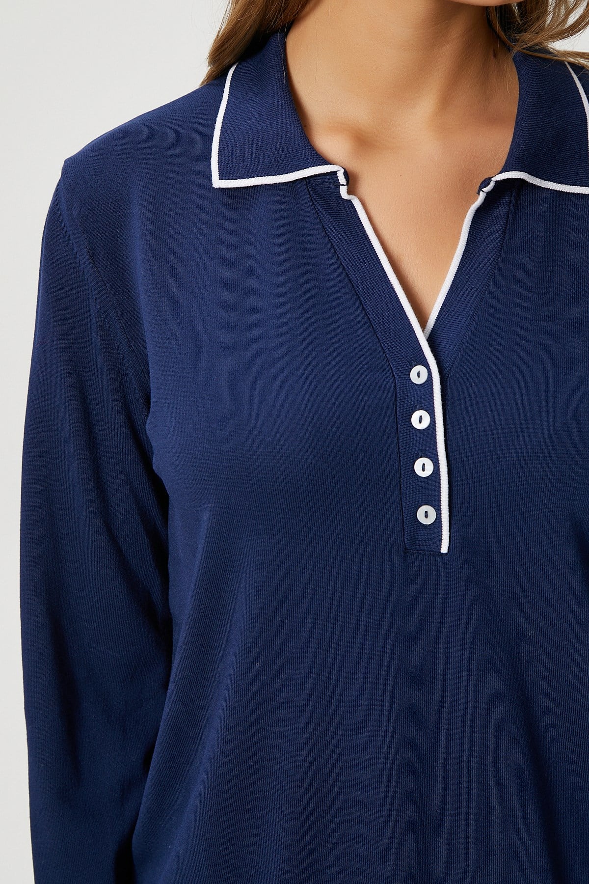Kadın Elite Viskon Polo Yaka Şeritli Lacivert Beyaz Triko Kazak
