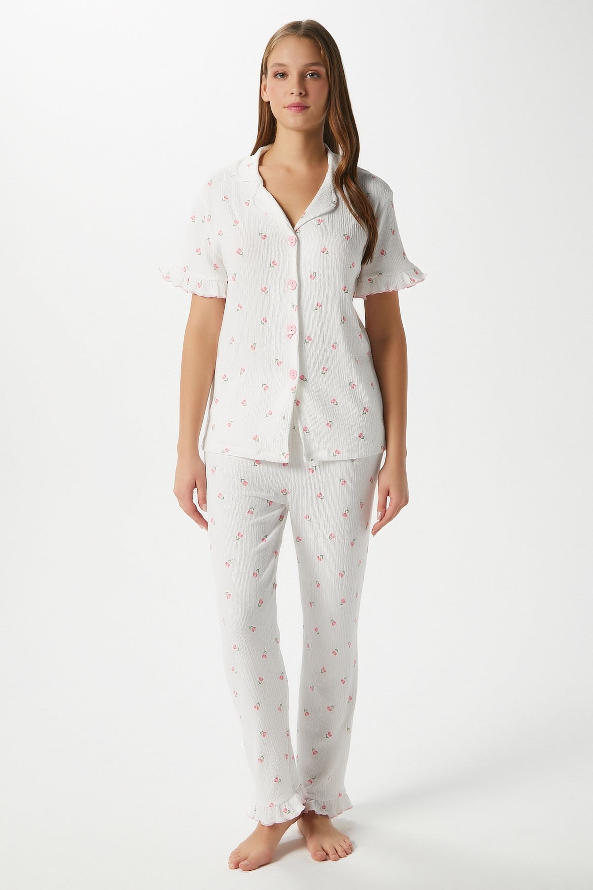 Kadın Enda Fırfırlı Çiçek Desen Alt Üst Pijama Takımı