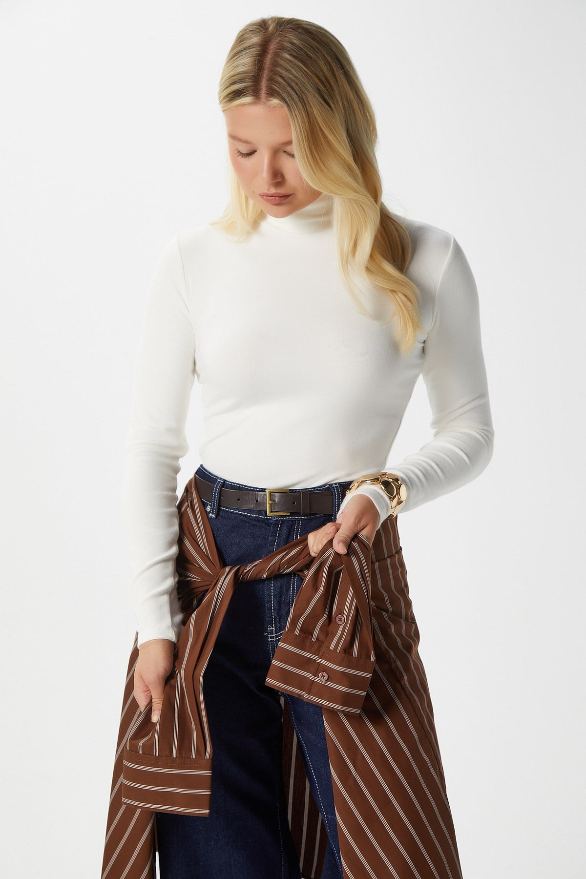 Kadın Feel Lux Touch Dik Yaka Ekru Uzun Kol Soft Bluz
