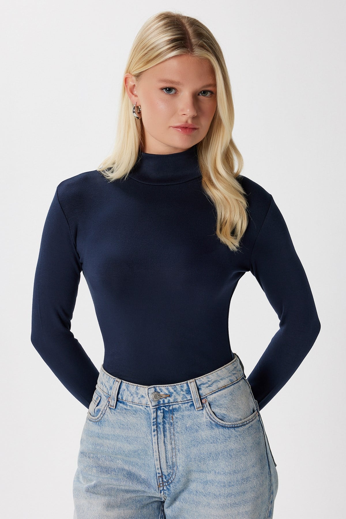 Kadın Feel Lux Touch Dik Yaka Lacivert Uzun Kol Soft Bluz
