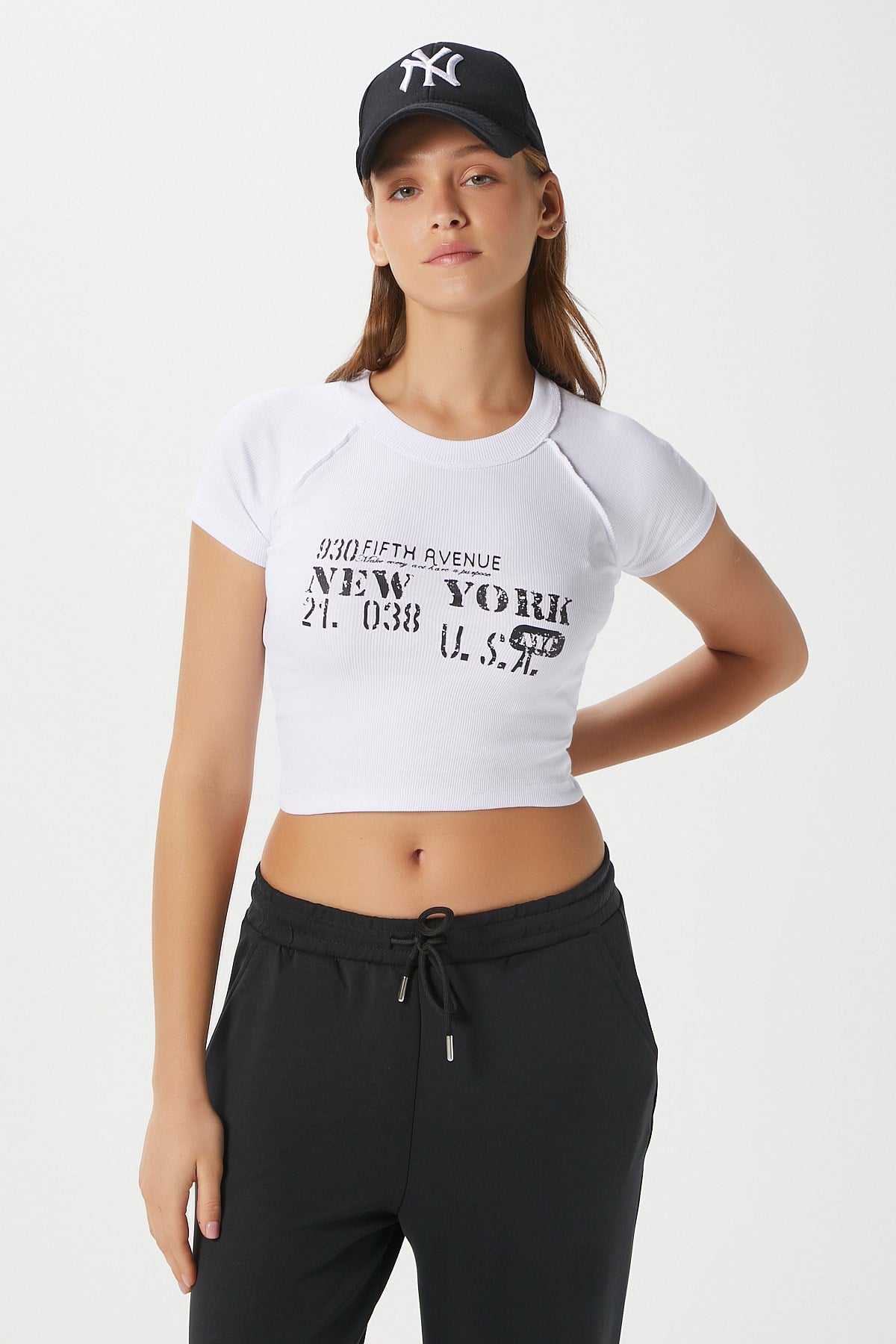 Kadın Fifth Yıkamalı Beyaz Crop Top