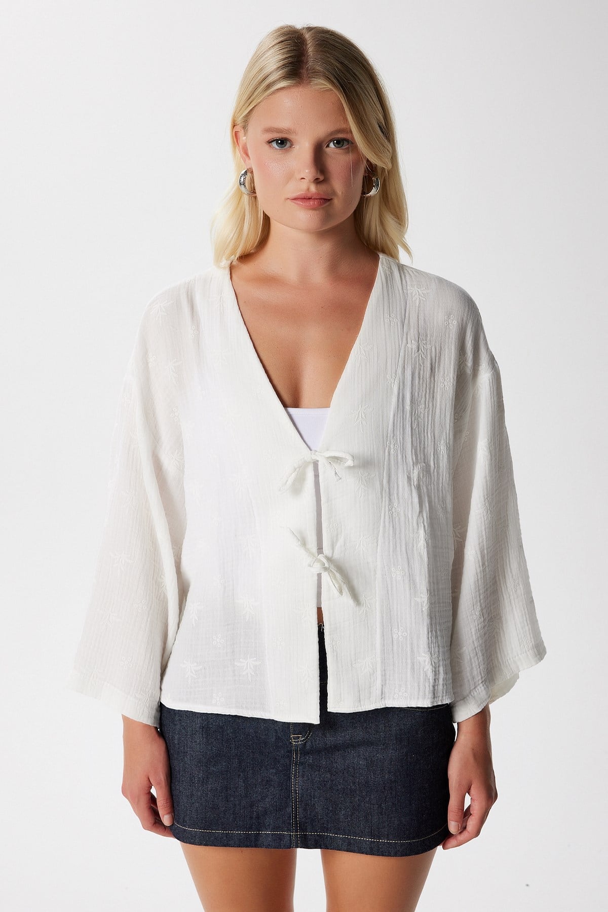 Kadin Flora Müslin Kabartma Dokulu Ekru Kimono