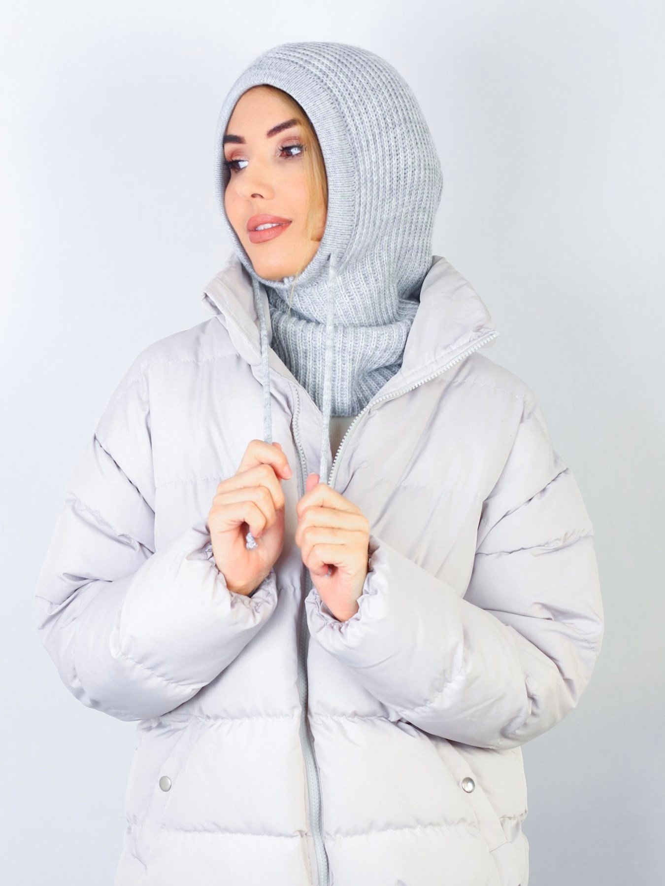 Kadın İpli Gri Balaclava Triko Bere / Başlık
