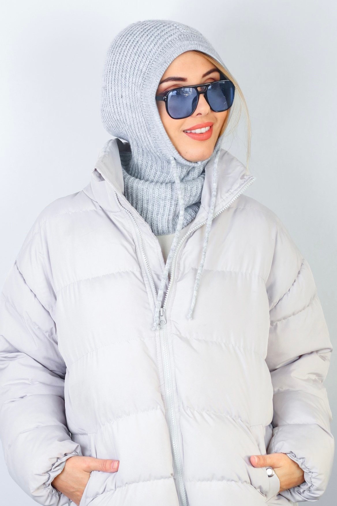 Kadın İpli Gri Balaclava Triko Bere / Başlık
