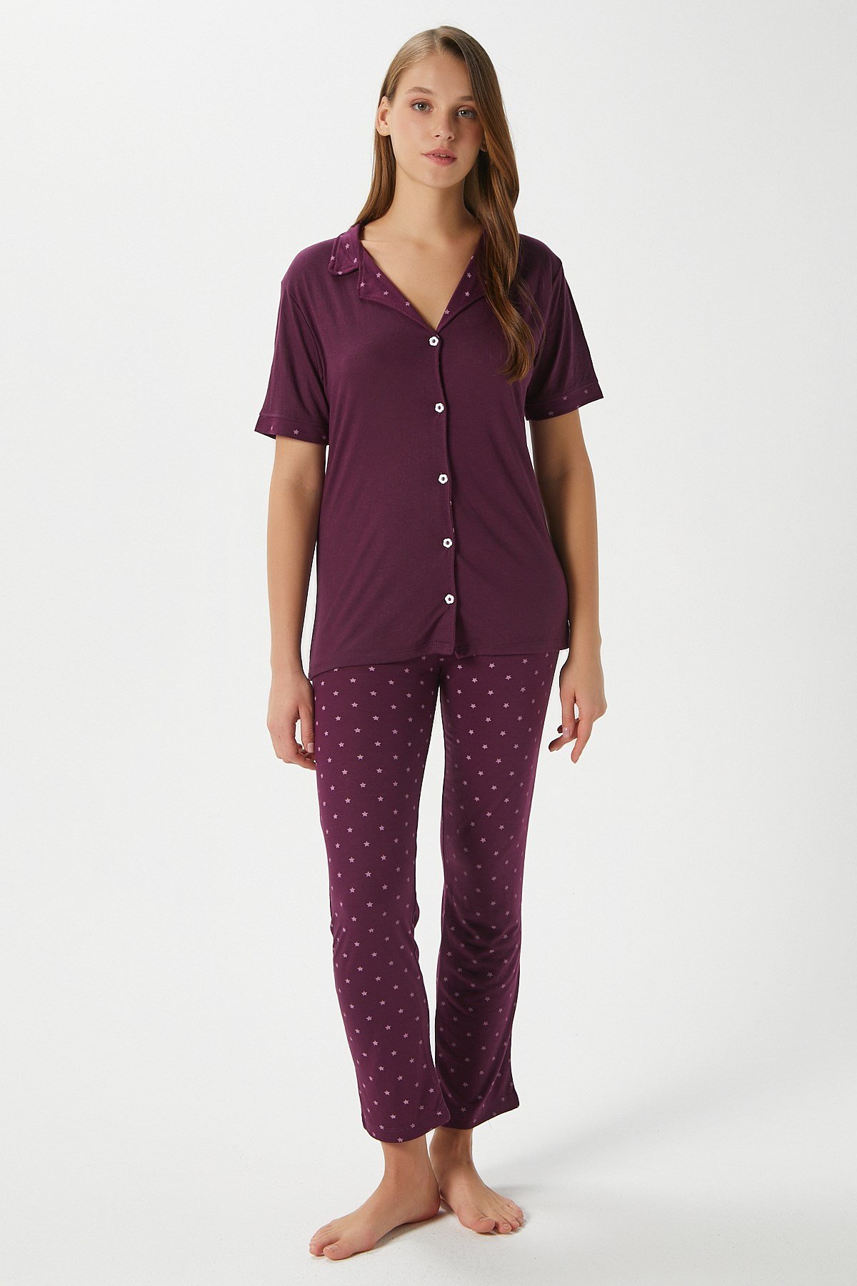 Kadın Jayla Viskon Yıldız Desen Ön Düğmeli Kısa Kol Mürdüm Alt Üst Pijama Takımı