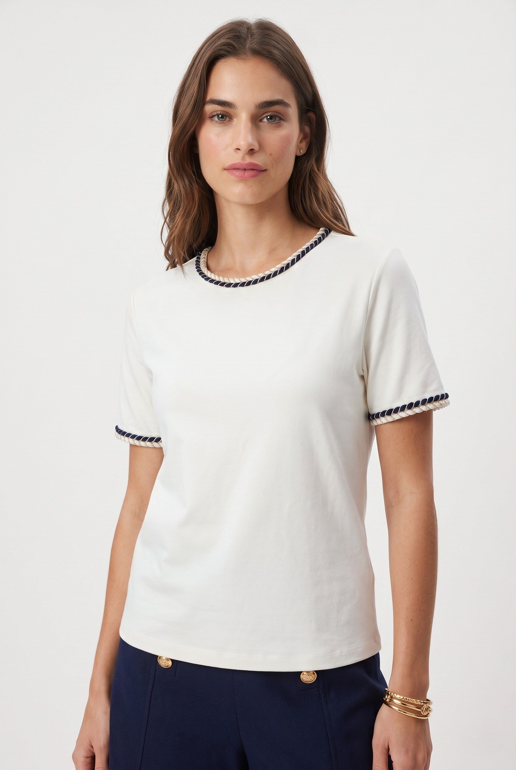 Kadın Marin Yaka İşlemeli %100 Pamuk Kısa Kol Beyaz Örme T-shirt