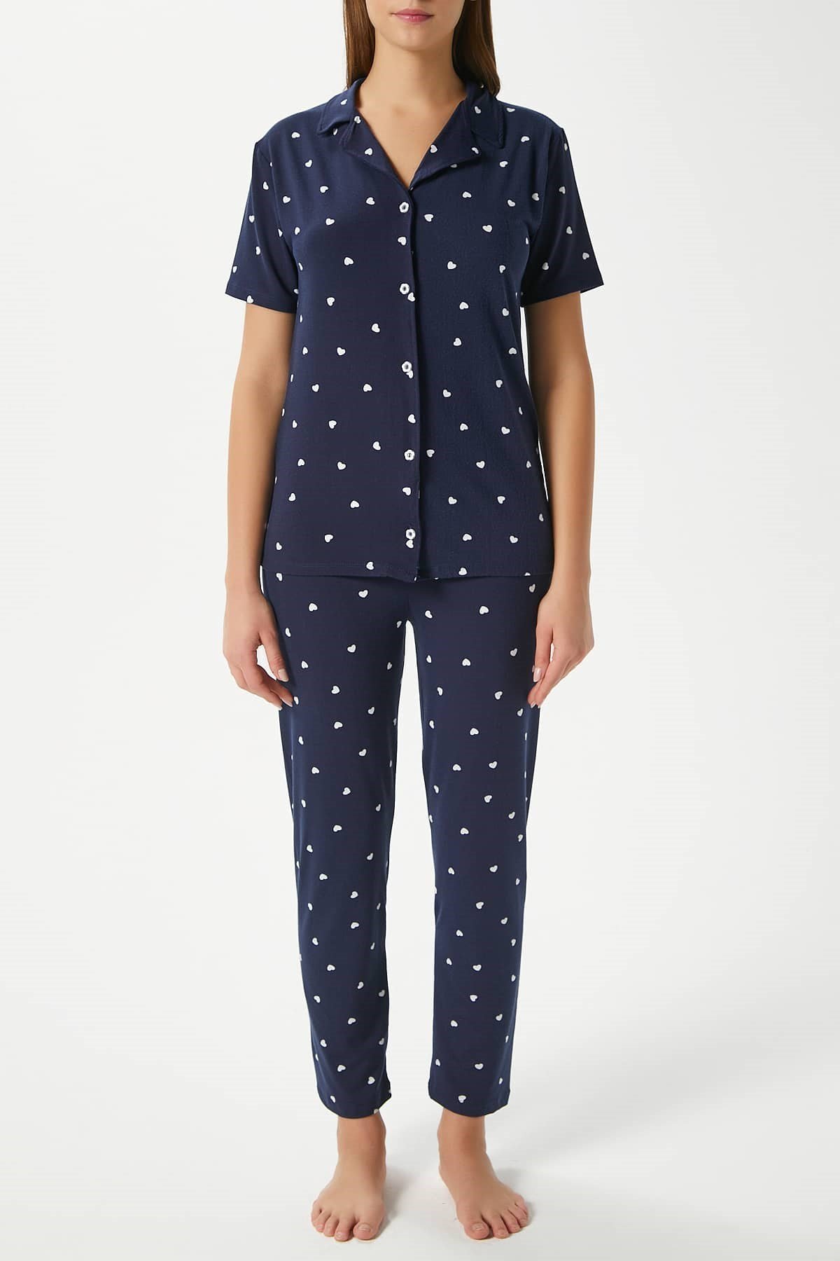 Kadın Mia Yumuşak Doku Lacivert Kalp Desen Ön Düğmeli Kısa Kollu Pijama Takımı