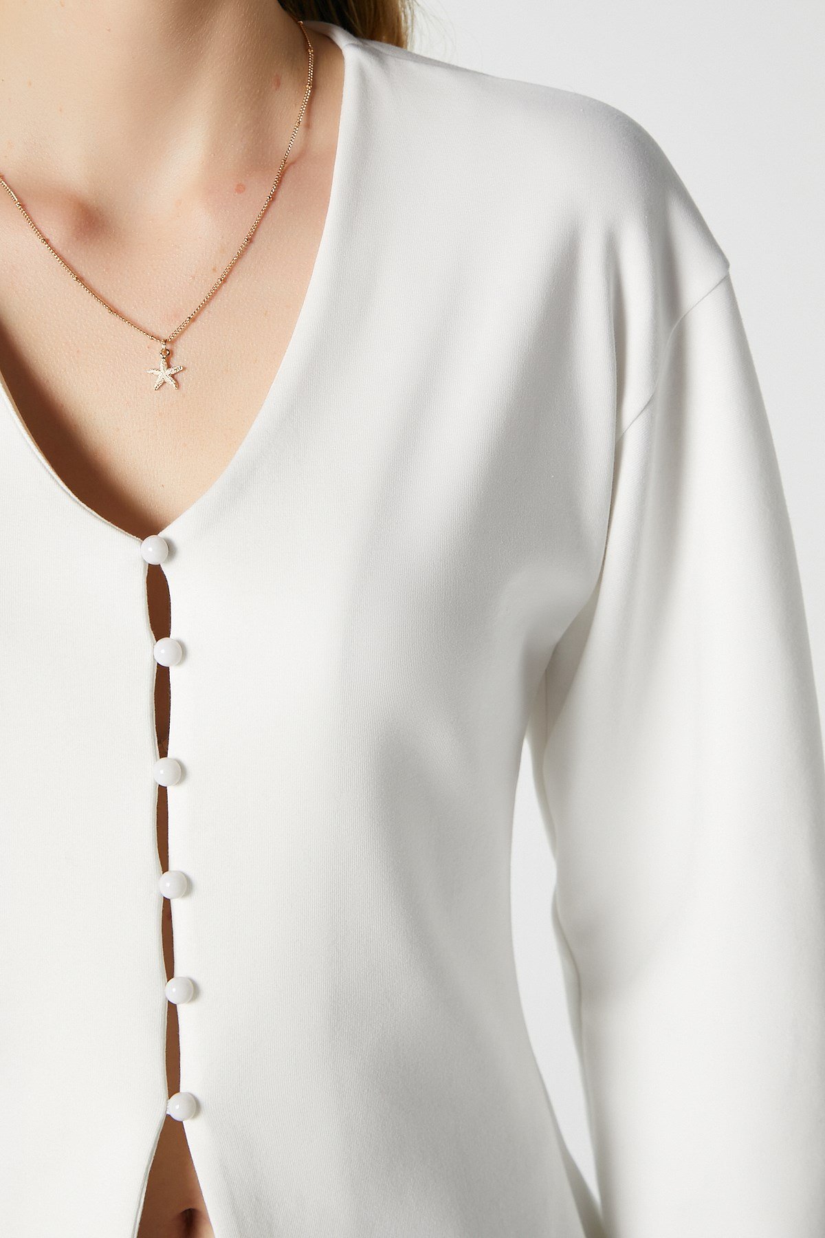 Kadın Osea Premium Bele Oturan Ekru Şık Düğme Detay Peplum Bluz
