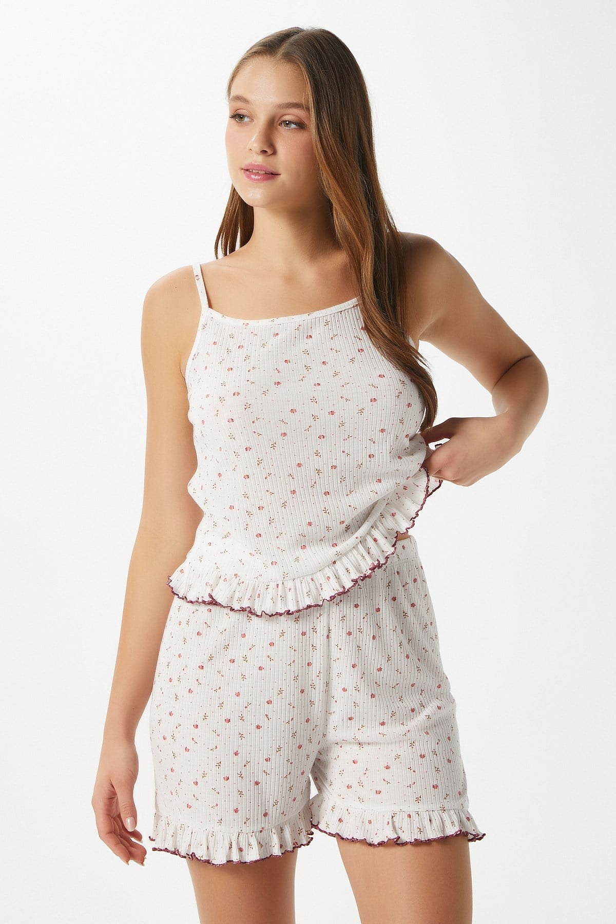 Kadın Paula Pudra Minik Çiçekli Fırfır Şortlu Pijama Takımı