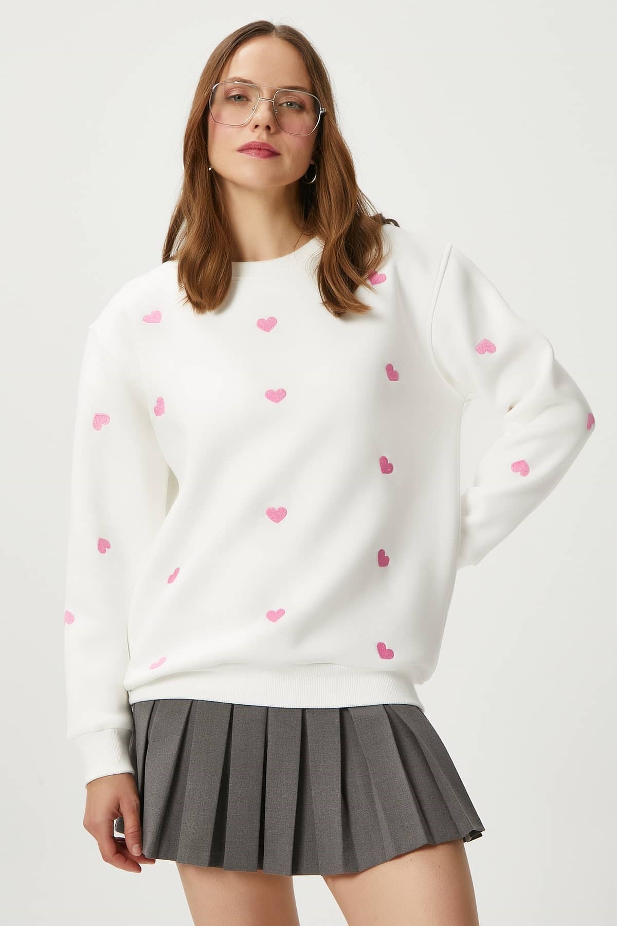 Kadın Pretty Beyaz Pembe Minik Kalp Sweatshirt