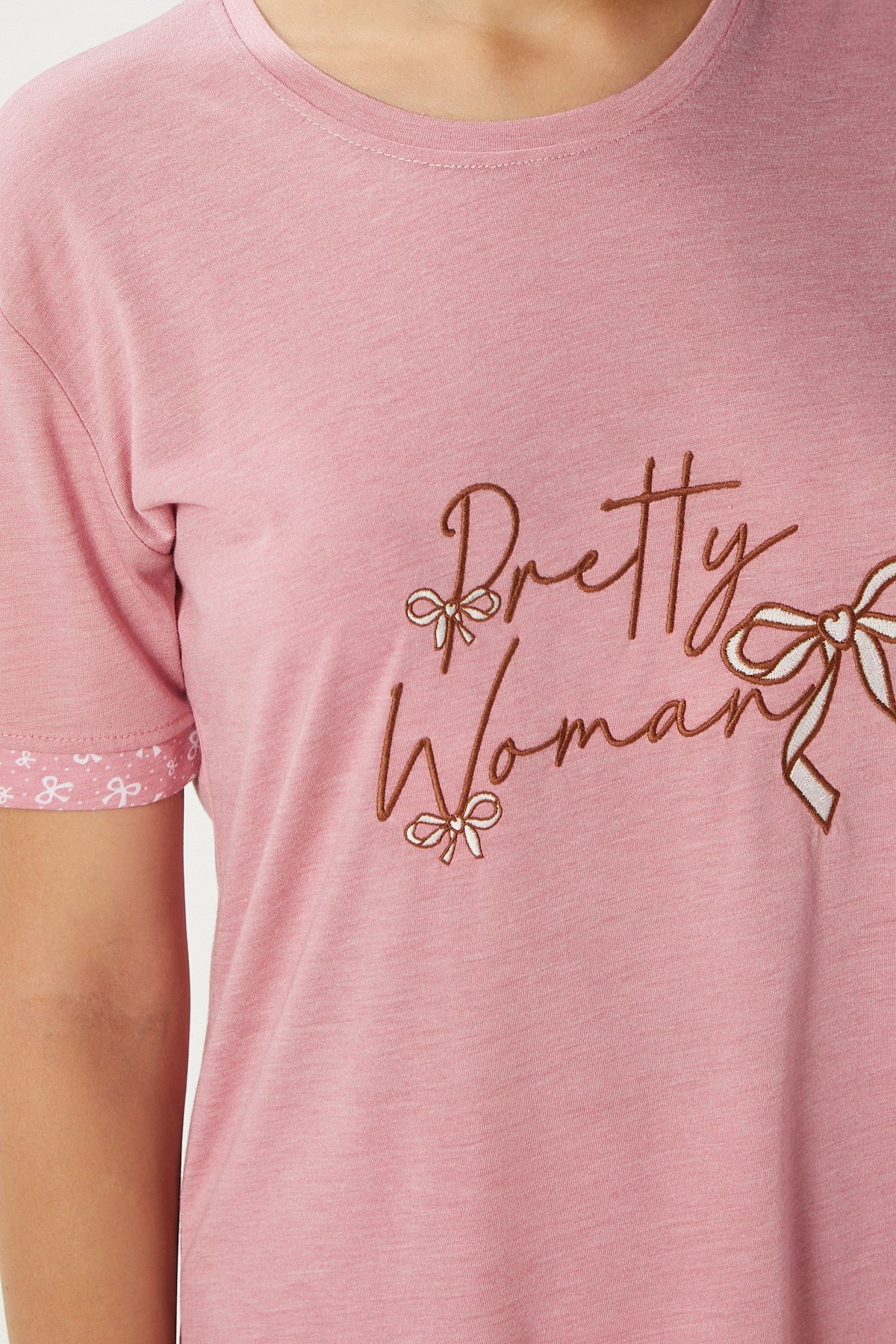 Kadın Pretty Woman Viskon Bisiklet Yaka Kısa Kol Pembe Alt Üst Pijama Takımı