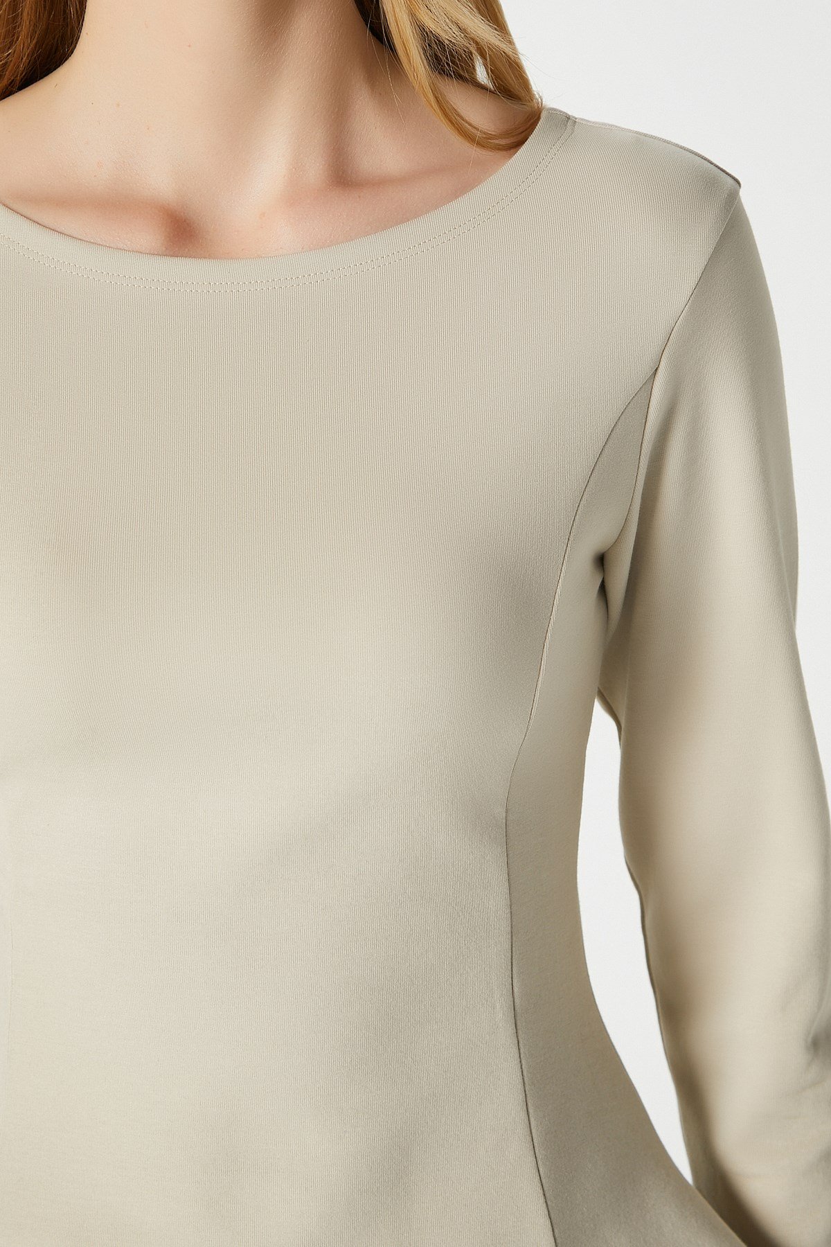 Kadın Runa Premium Bej Peplum Bluz