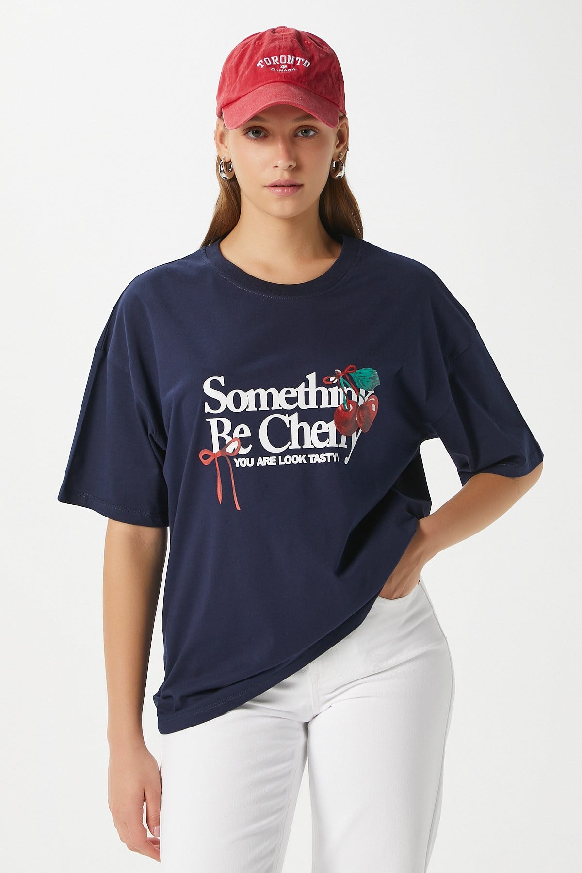 Kadın Something Kiraz Baskılı Lacivert Oversize T-Shirt