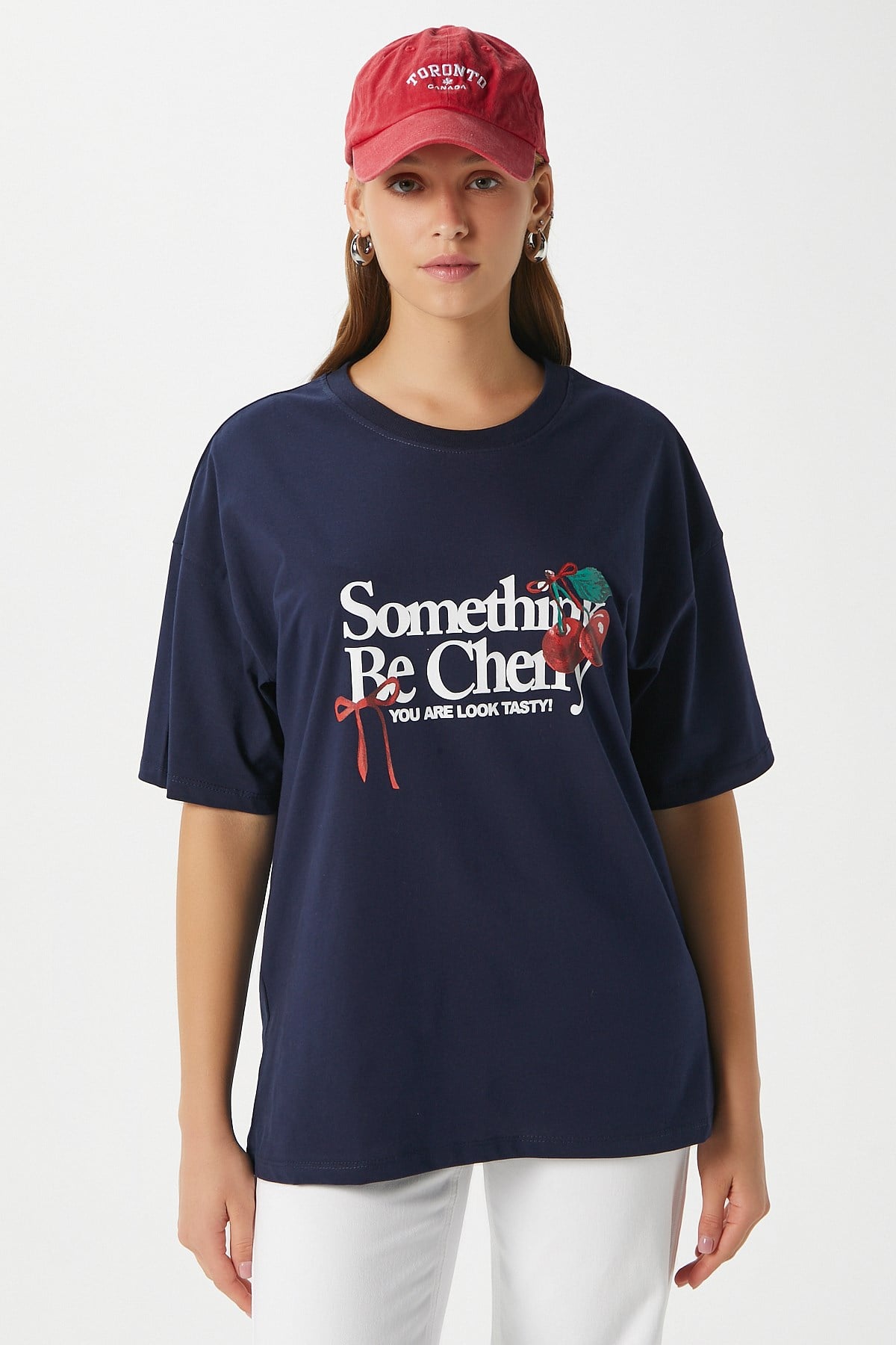 Kadın Something Kiraz Baskılı Lacivert Oversize T-Shirt