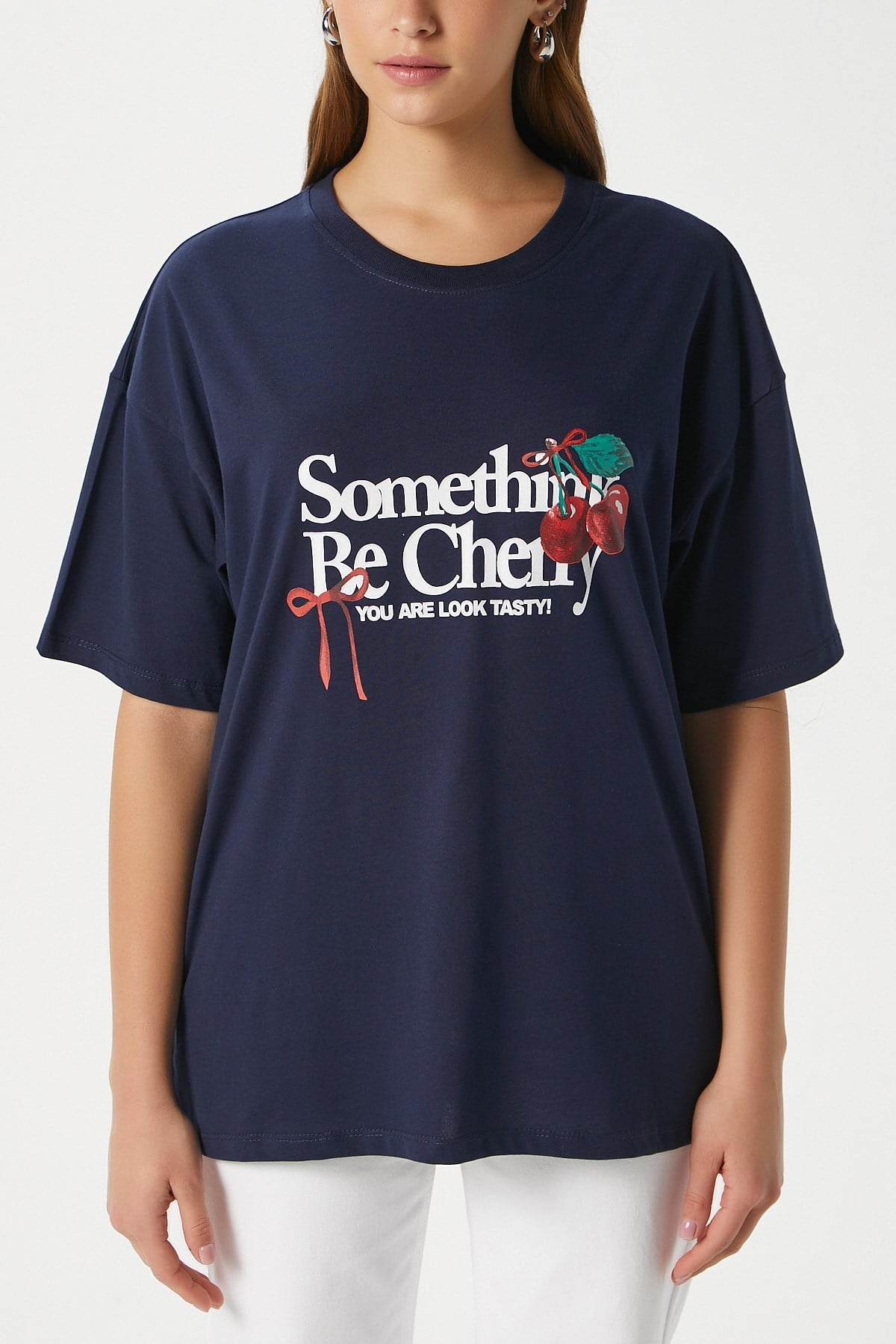 Kadın Something Kiraz Baskılı Lacivert Oversize T-Shirt
