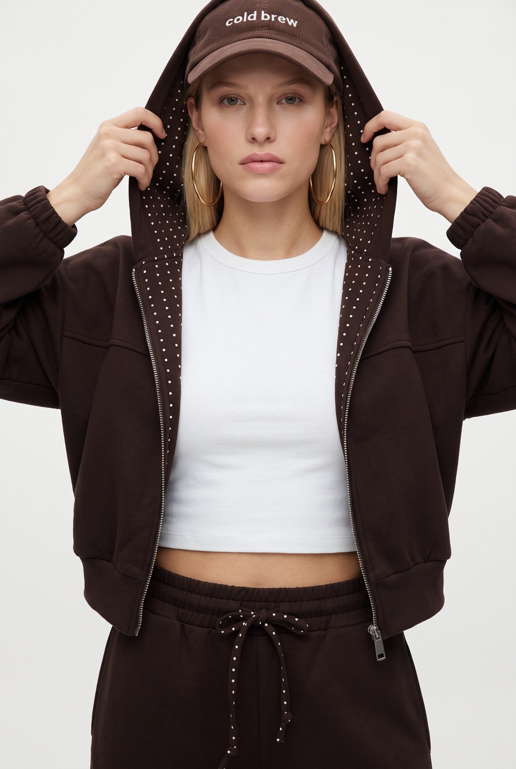 Kadın Zane Kahverengi Puantiye Detaylı Fermuarlı Sweatshirt Bel Eşofman Pantolon Alt Üst Takım