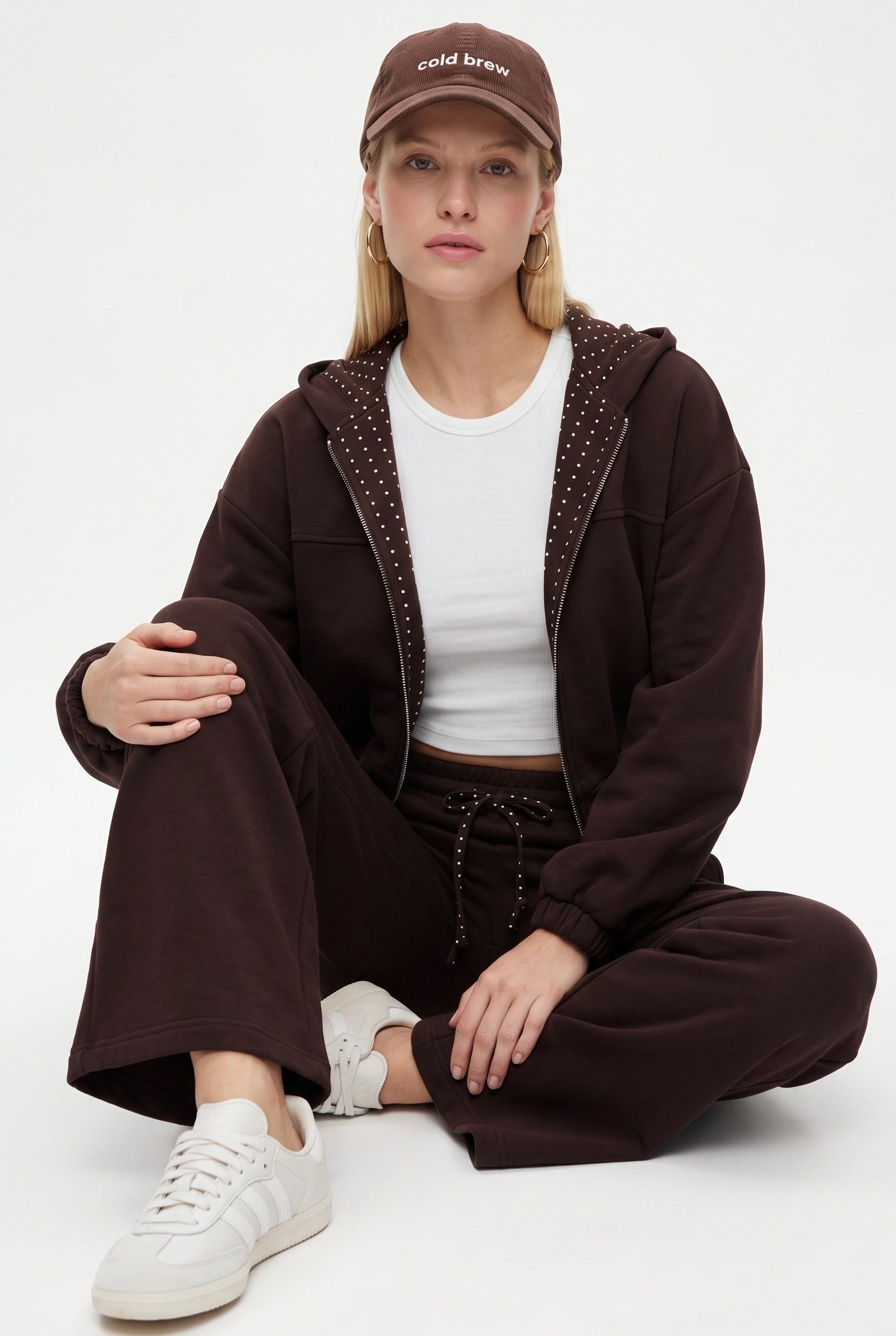 Kadın Zane Kahverengi Puantiye Detaylı Fermuarlı Sweatshirt Bel Eşofman Pantolon Alt Üst Takım