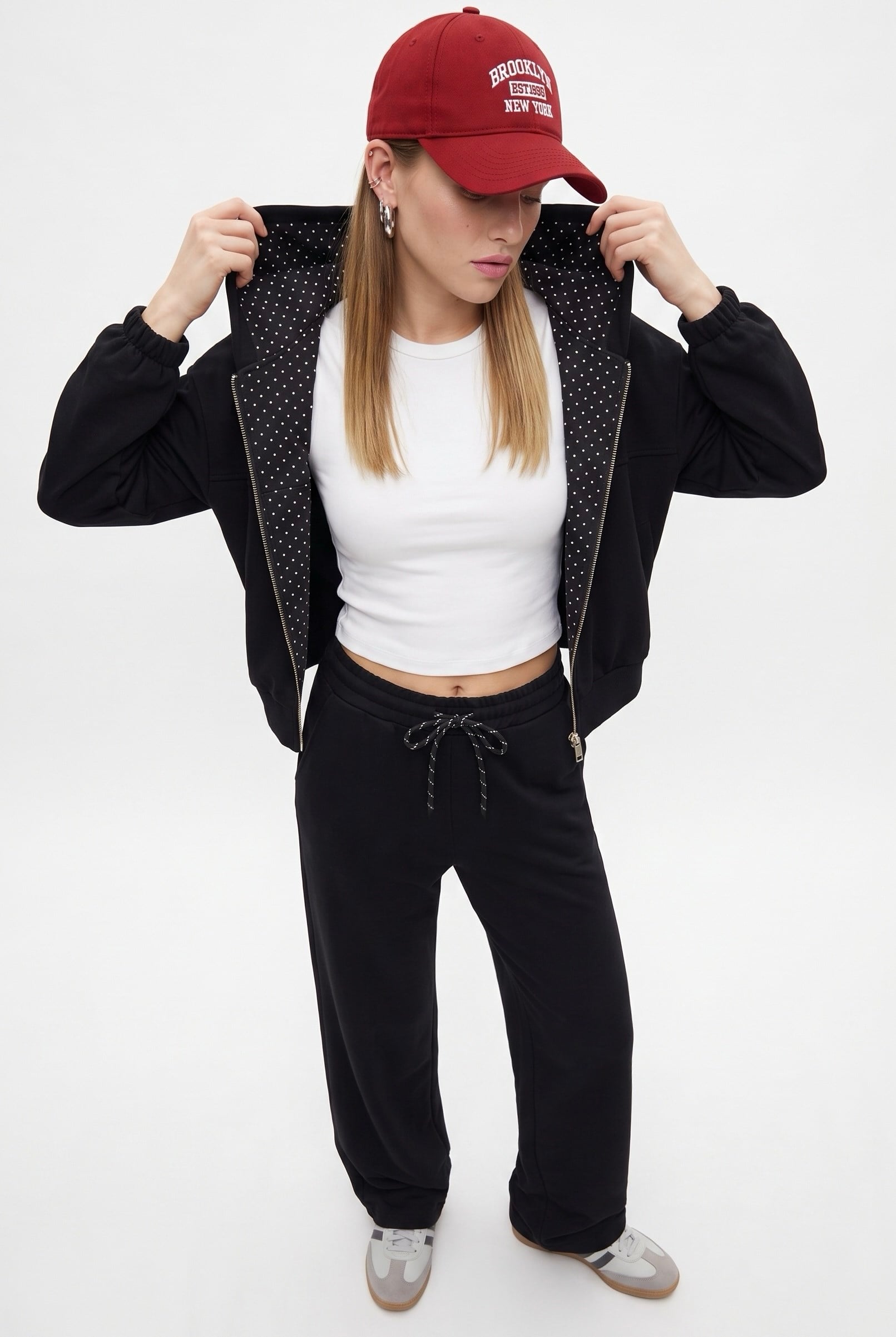 Kadın Zane Siyah Puantiye Detaylı Fermuarlı Sweatshirt Bel Eşofman Pantolon Alt Üst Takım