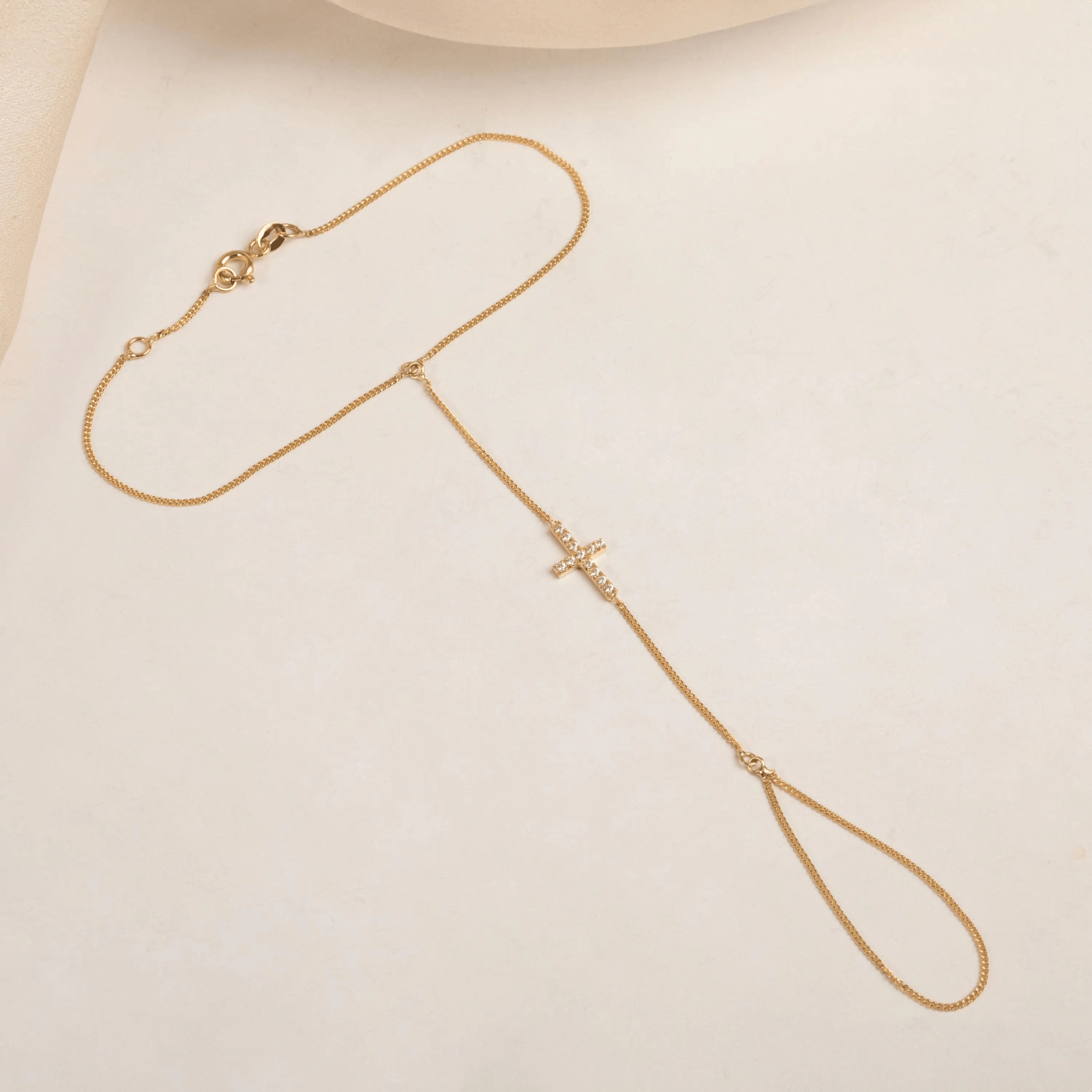 0.12 Karat Pırlanta Altın Haç Şahmeran Bileklik - Goldstore