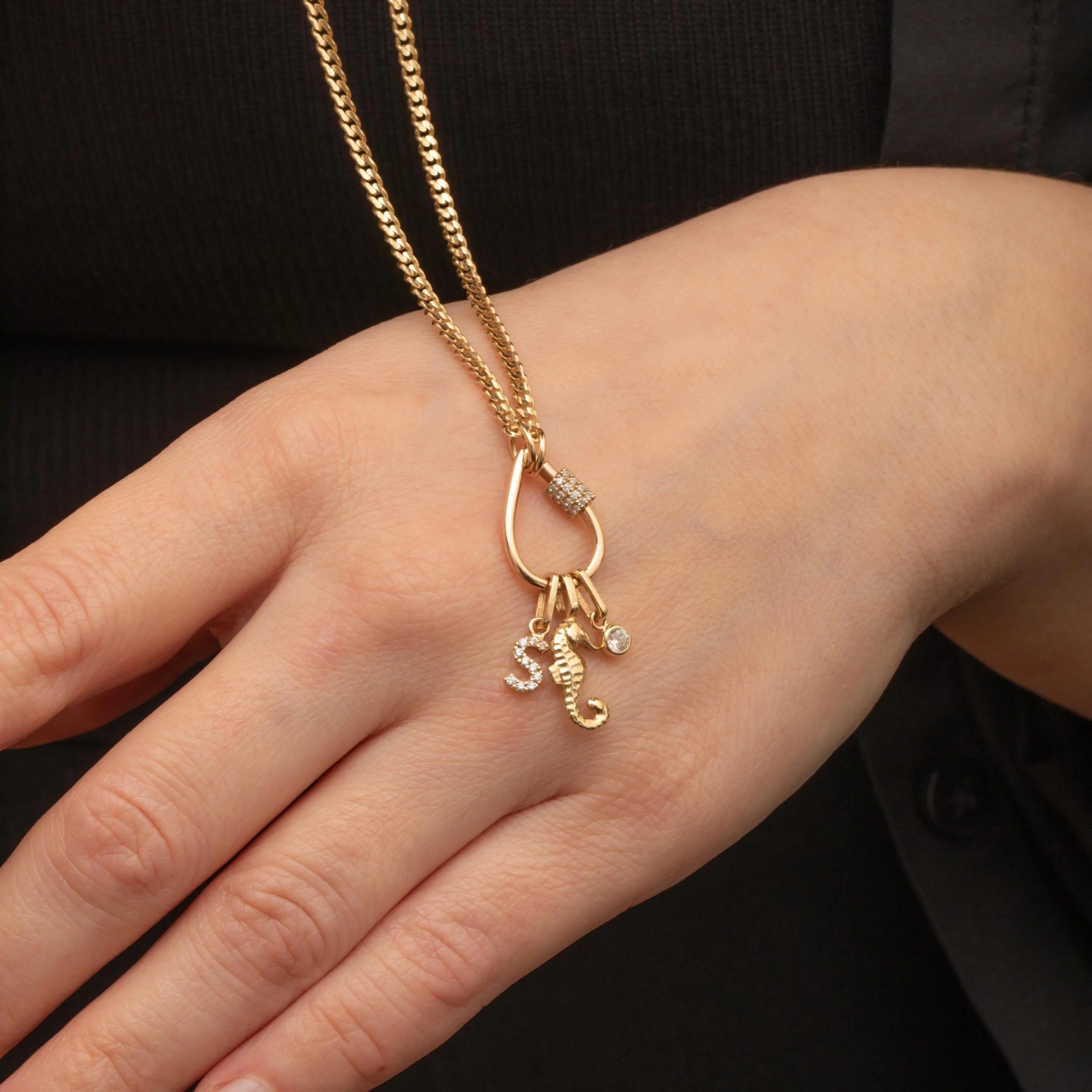 Altın Charm Holder Kolye Ucu - Goldstore