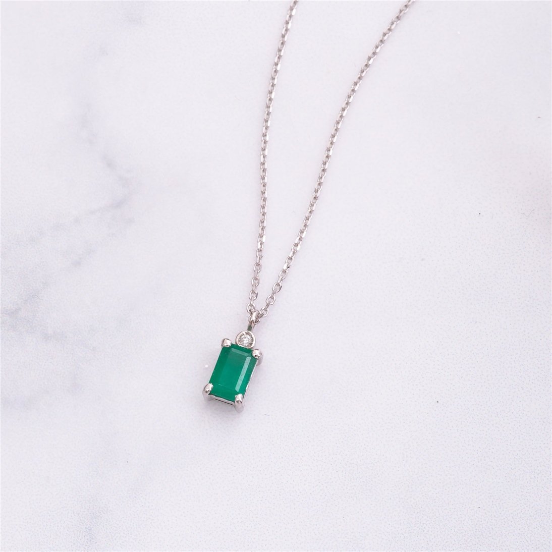 Goldstore-14K Solid Gold Classic Baguette Emerald Necklace with Diamond, Solitaire Rectangle Emerald Cut Necklace, Luxury Green Birthday Gift For Her