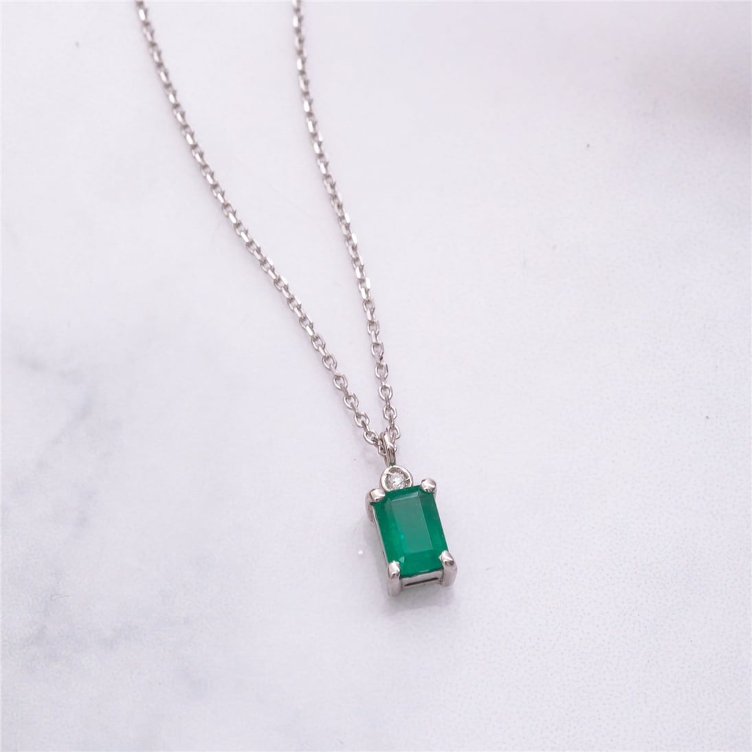 Goldstore-14K Solid Gold Classic Baguette Emerald Necklace with Diamond, Solitaire Rectangle Emerald Cut Necklace, Luxury Green Birthday Gift For Her