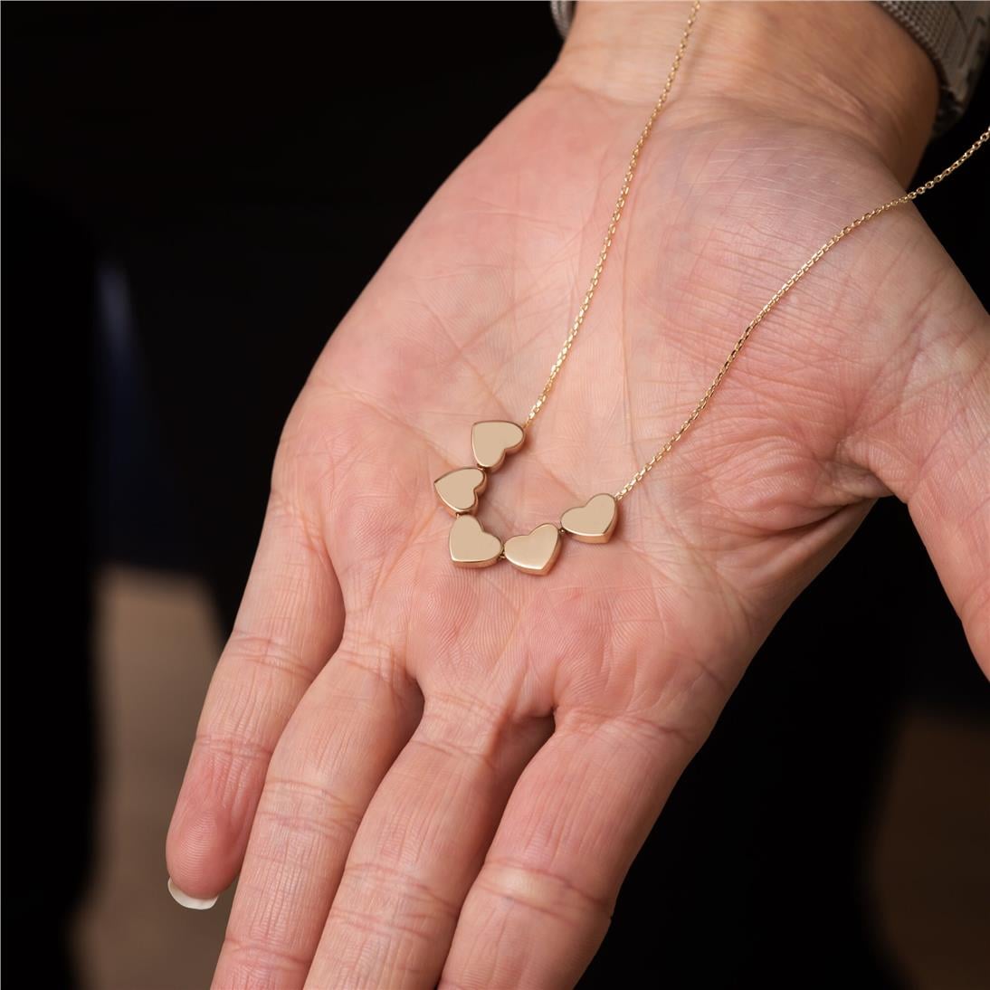 Goldstore-Small Hearts Necklace