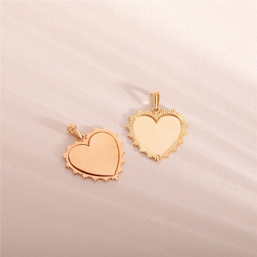 Goldstore-Custom Engraved Fluted Frame Heart Initial Pendant Necklace 14K 18K Solid Gold, Personalized Date Name Engraved Sunburst Heart Pendant Gift