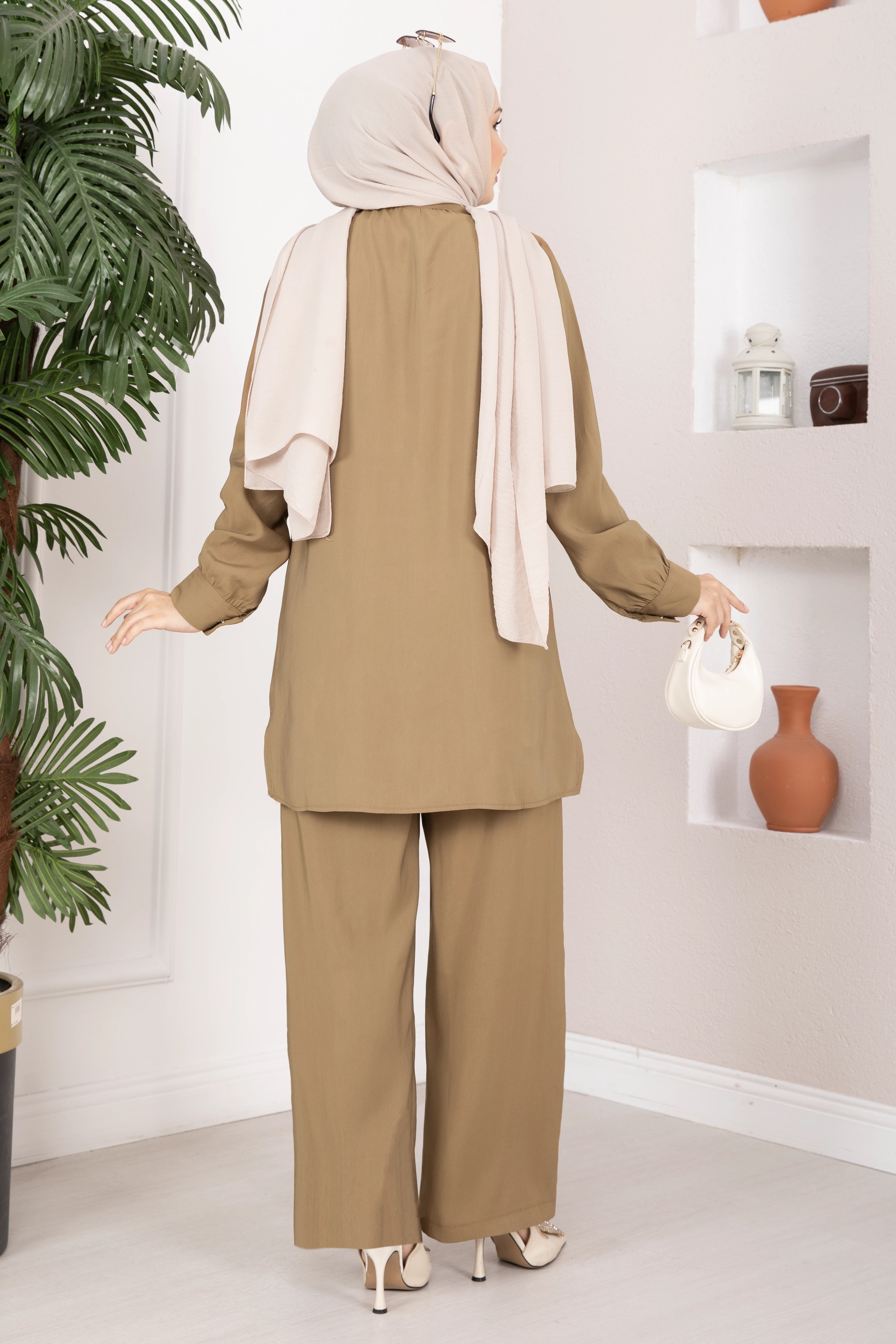 Aller Detaylı Düğmeli Tunik Pantolon Takım Camel