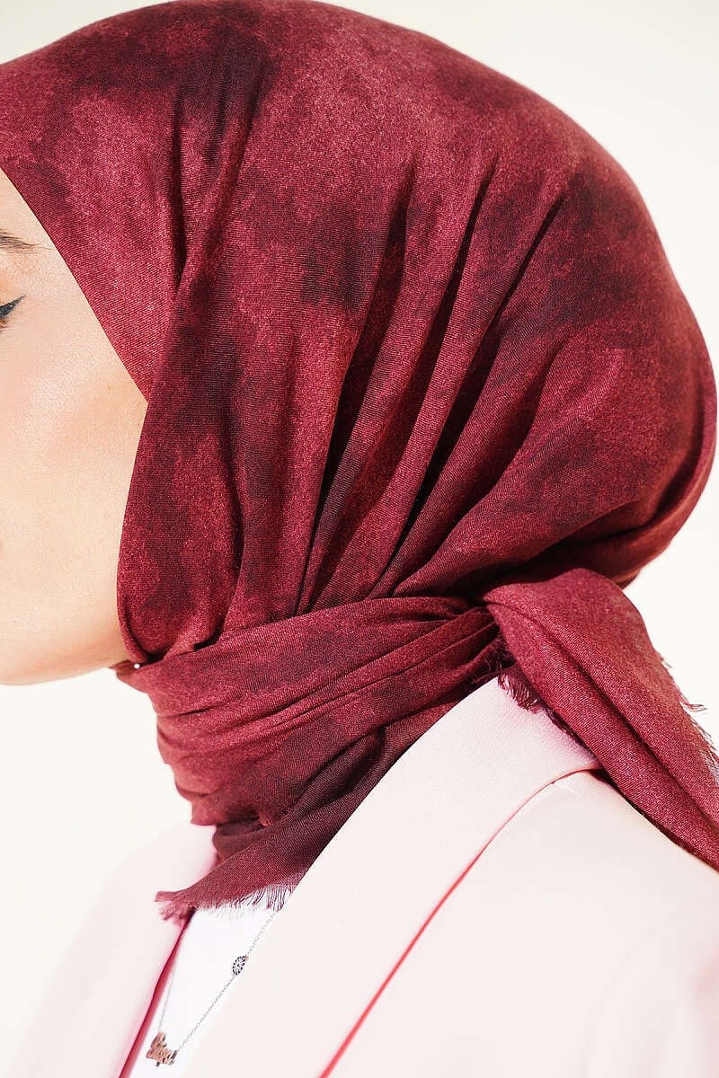 Batik Desen Soft Kraş Serisi Eşarp Bordo