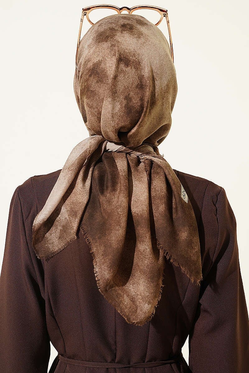 Batik Desen Soft Kraş Serisi Eşarp Sütlü Kahve