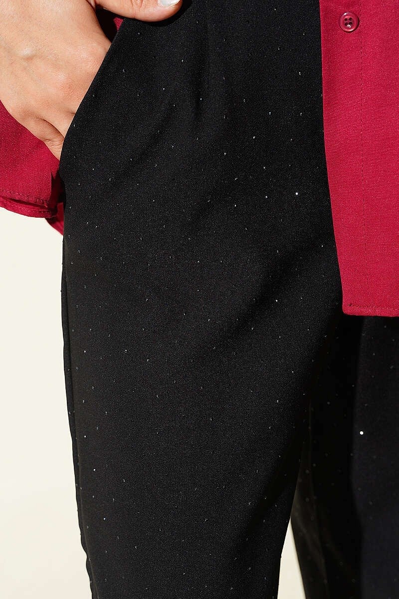 Bel Cırtlı Mini Taşlı Kumaş Pantolon Siyah
