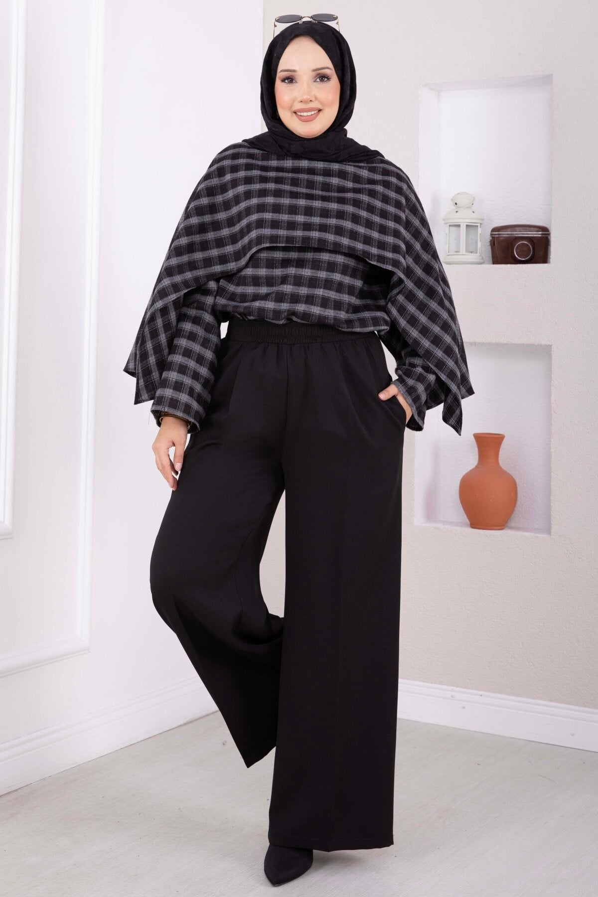 Beli Lastikli Bol Paça Pantolon Siyah