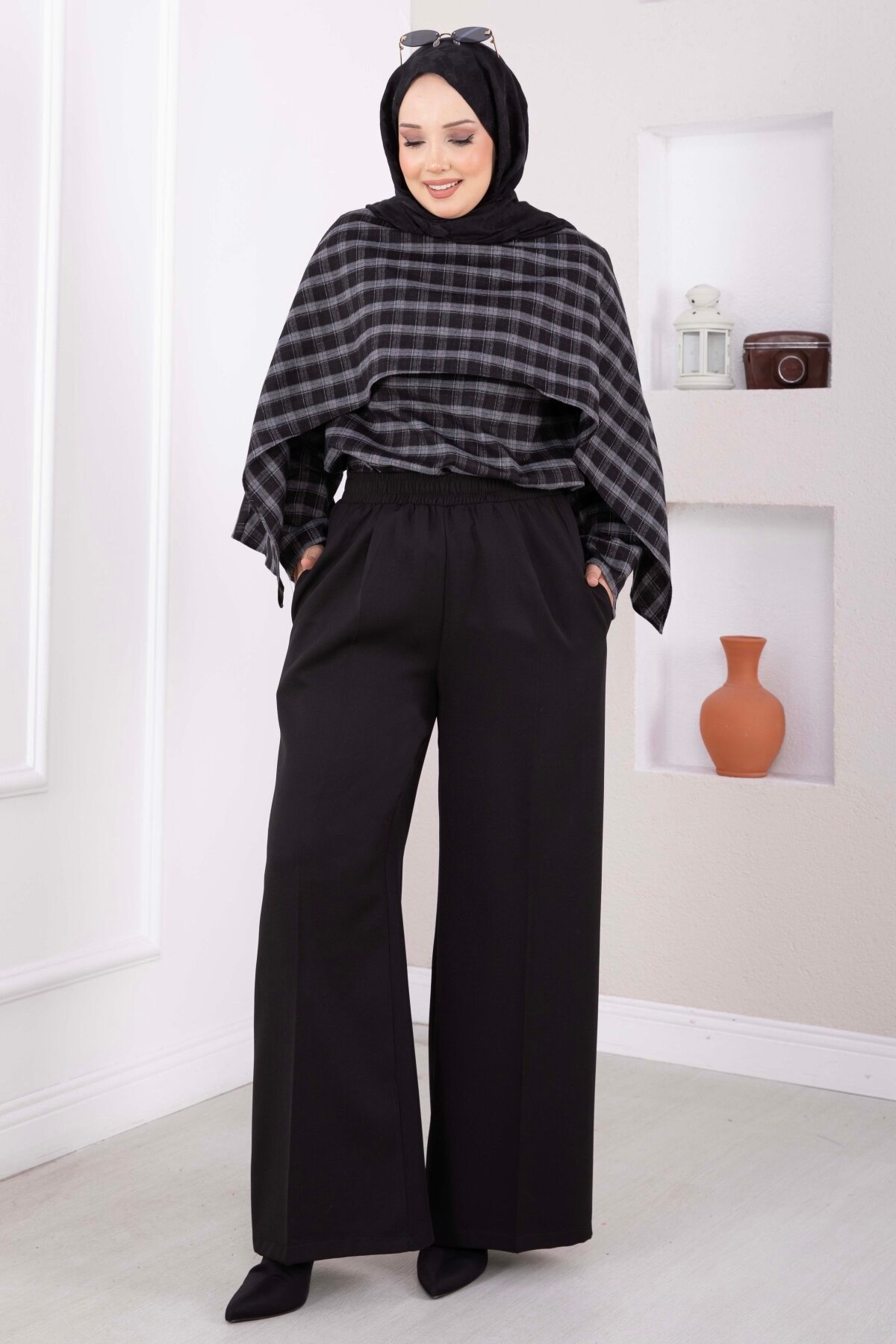 Beli Lastikli Bol Paça Pantolon Siyah
