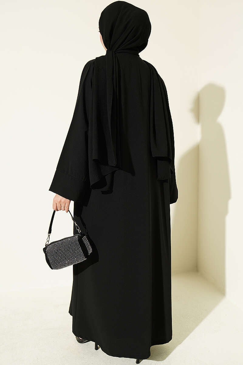 Broş Aksesuarlı Abaya Takım Siyah