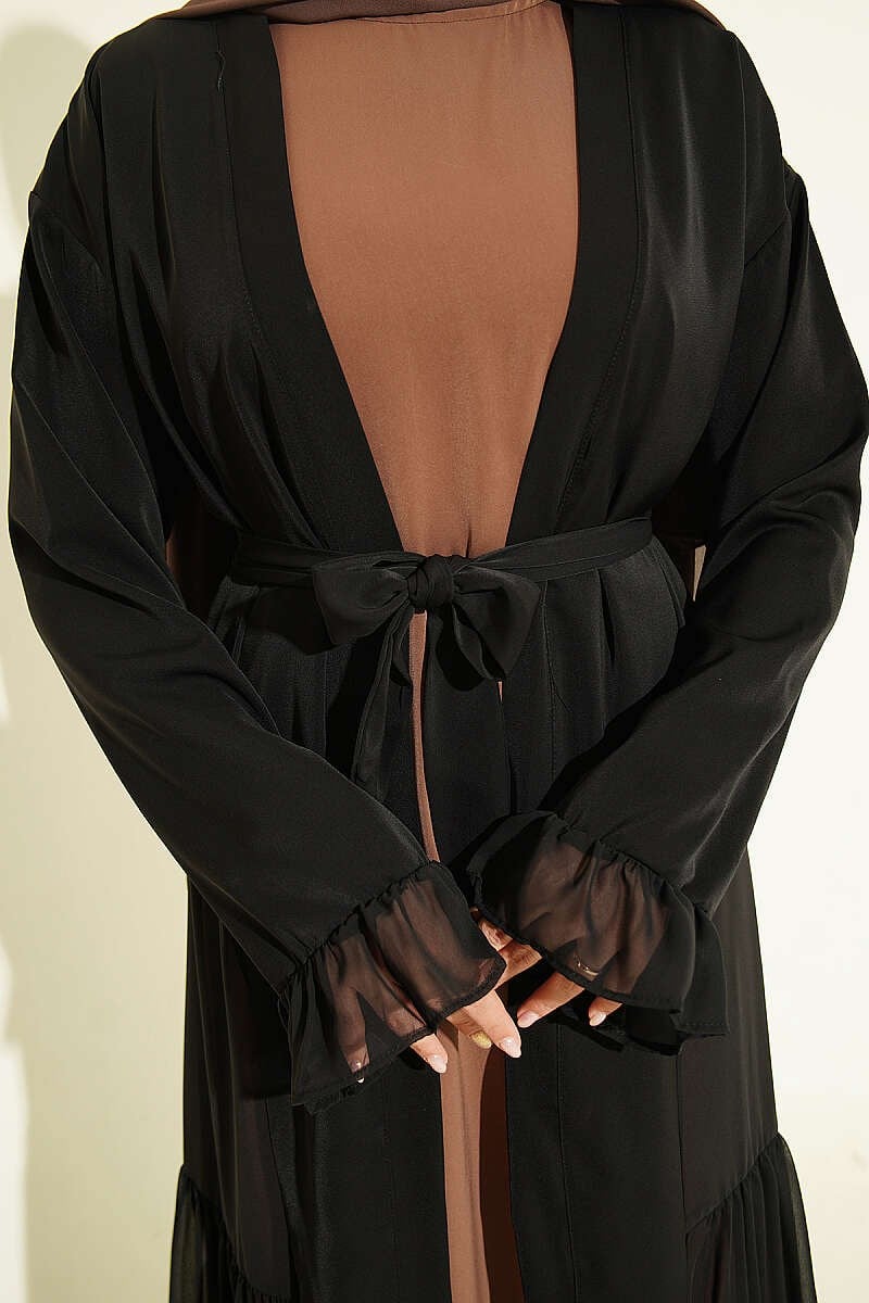 Büzgü Detaylı Katlı Abaya Takım Latte