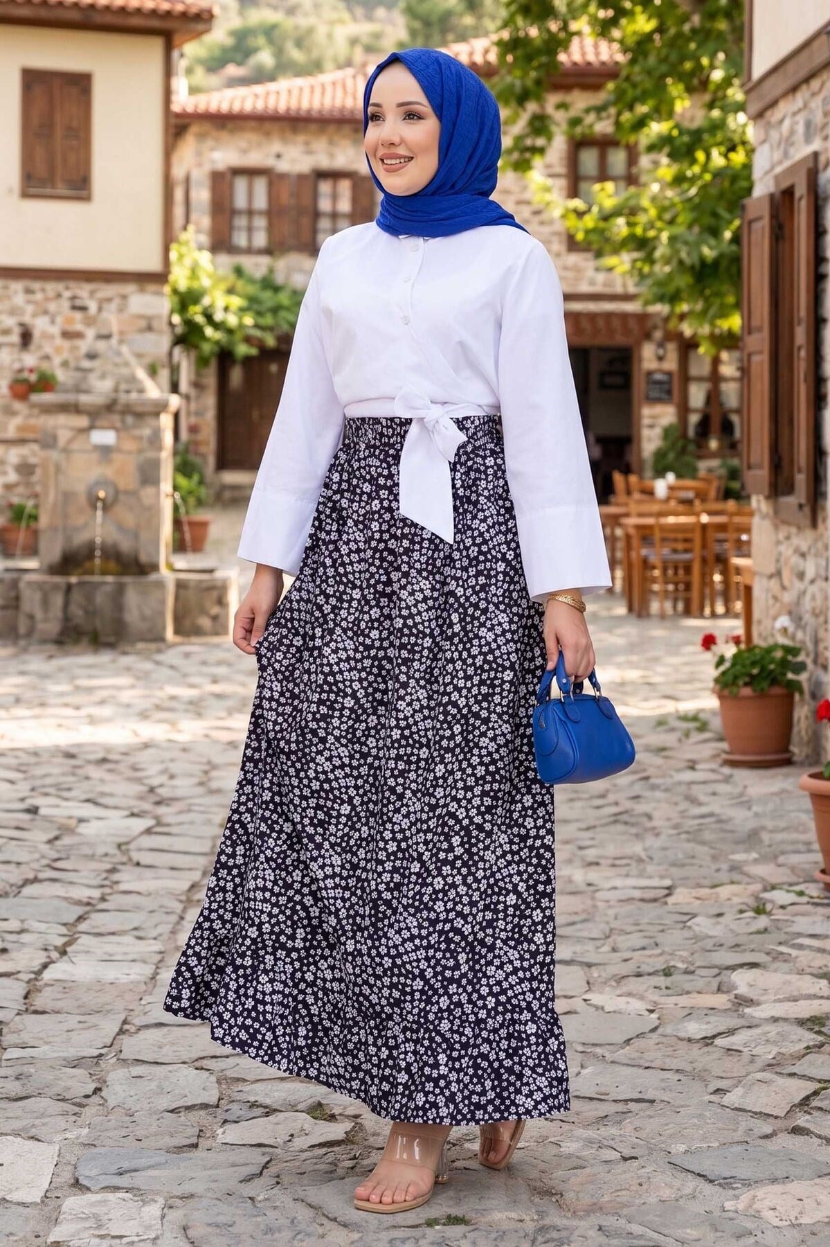 Çiçek Desen Beli Lastikli Etek Siyah