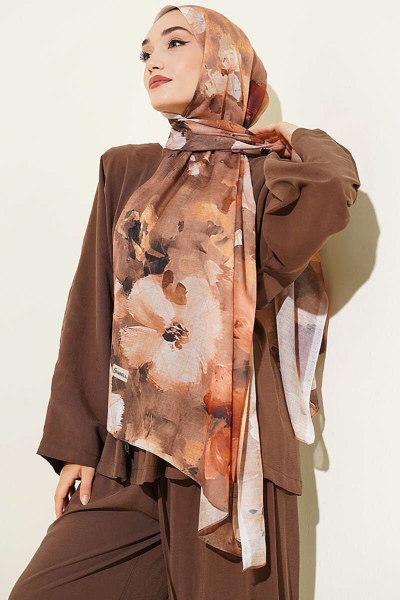 Çiçekli Dijital Desen Şal Camel