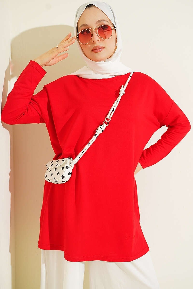 Kalp Detaylı Basic Tunik Kırmızı
