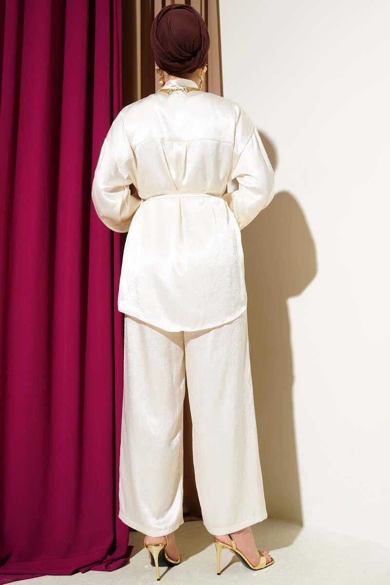 Kırışık Saten İp Kuşaklı İkili Takım Ekru
