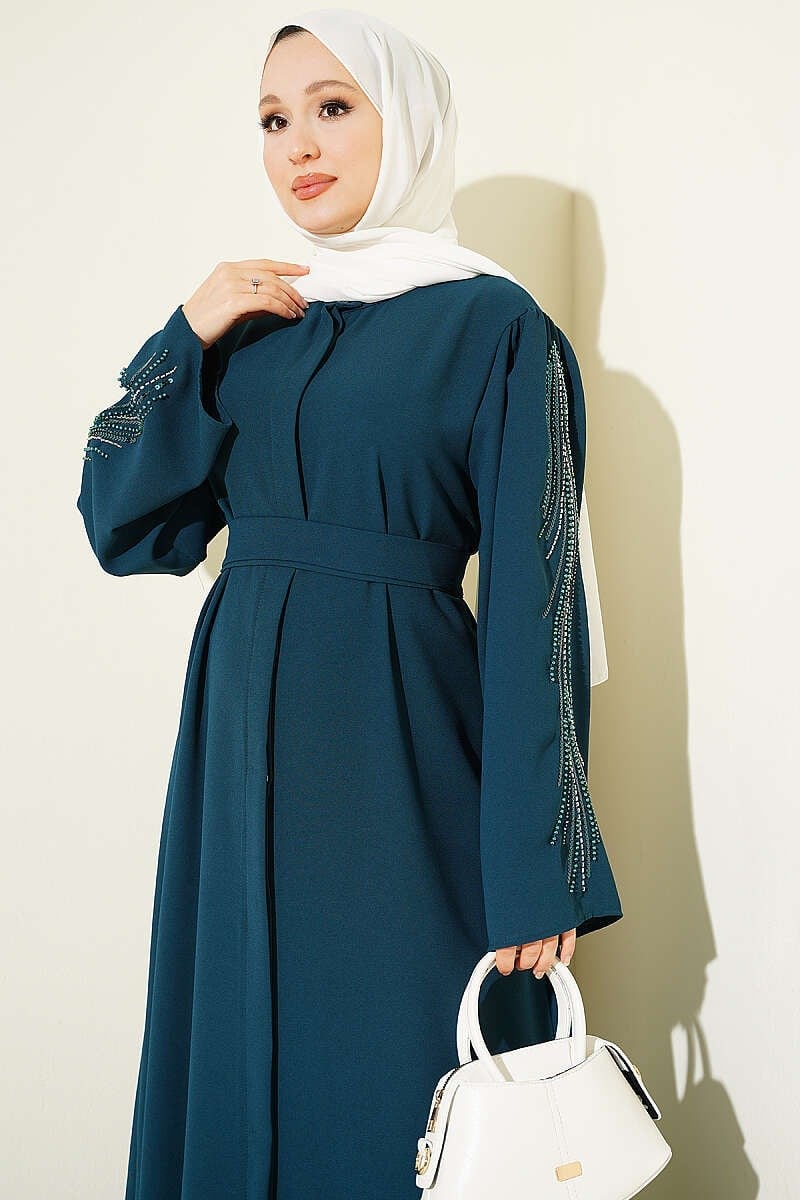 Kolları Pul Nakışlı Krep Abaya Zümrüt