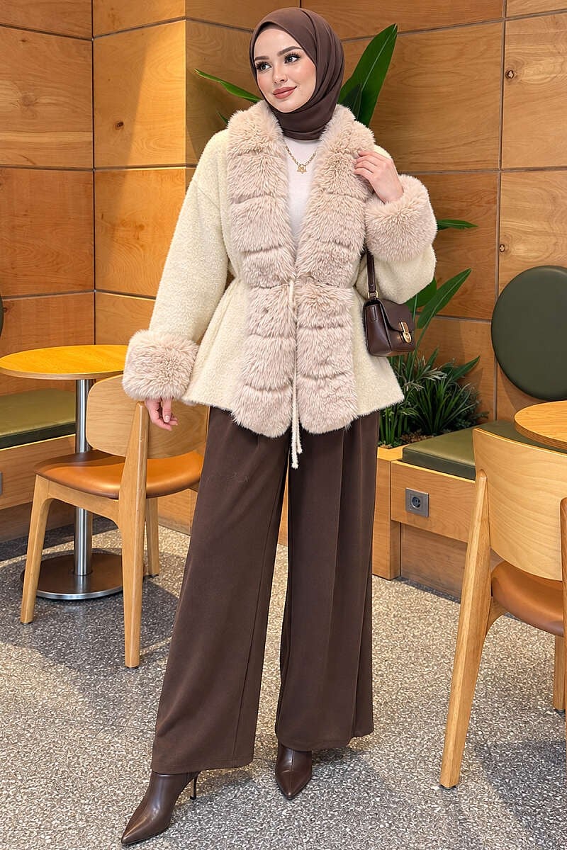 Kürklü Beli Kuşaklı Angora Kaşe Ekru