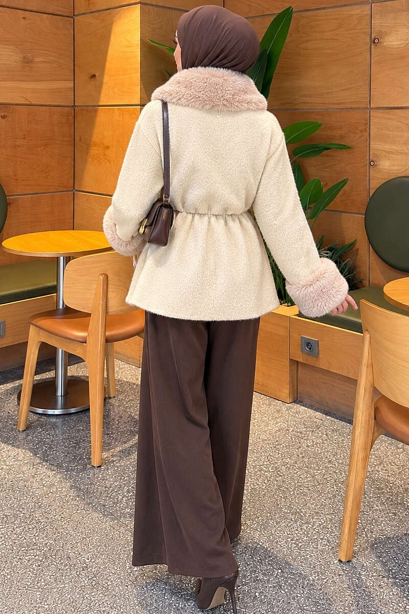 Kürklü Beli Kuşaklı Angora Kaşe Ekru