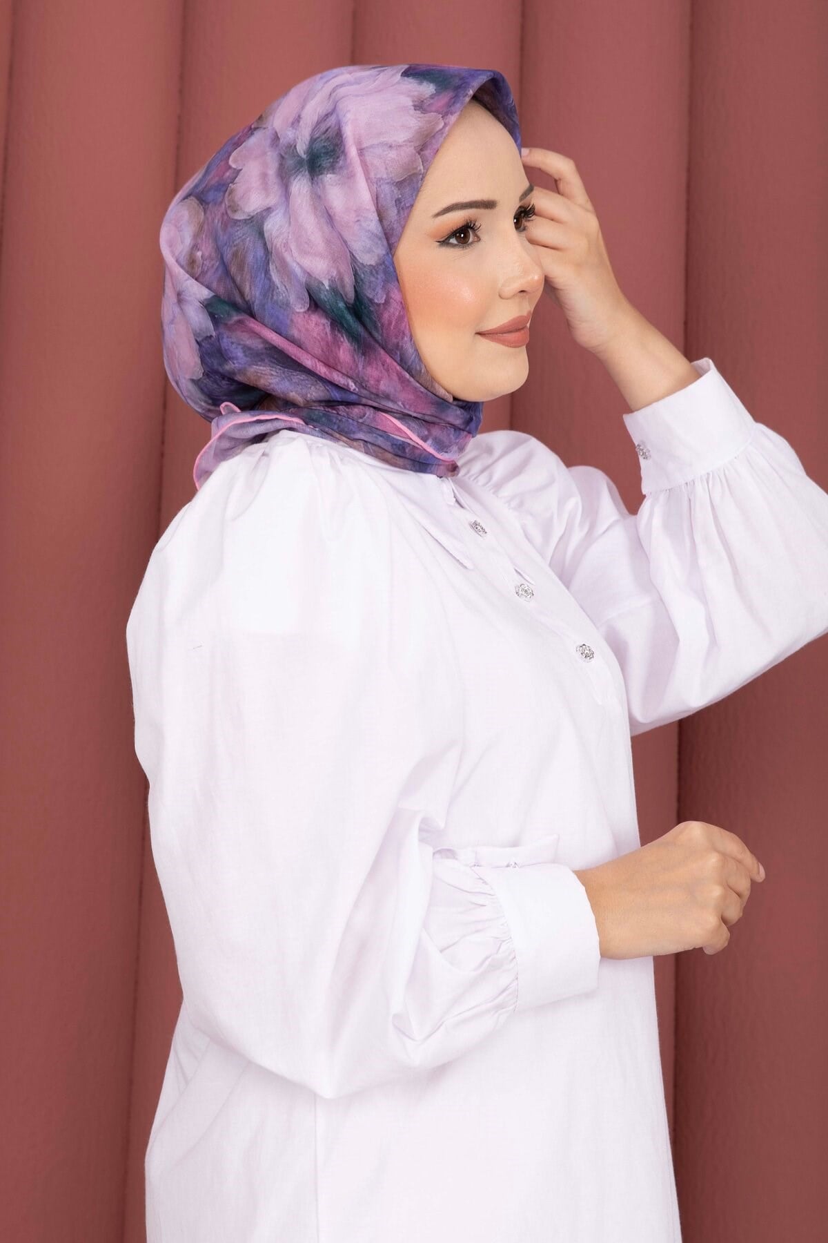 Lotus Çiçek Desenli Eşarp Serisi Pembe