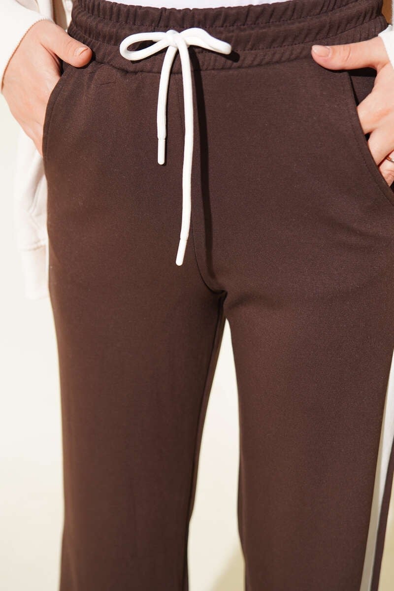 Loyşa Şerit Detaylı Pantolon Kahve