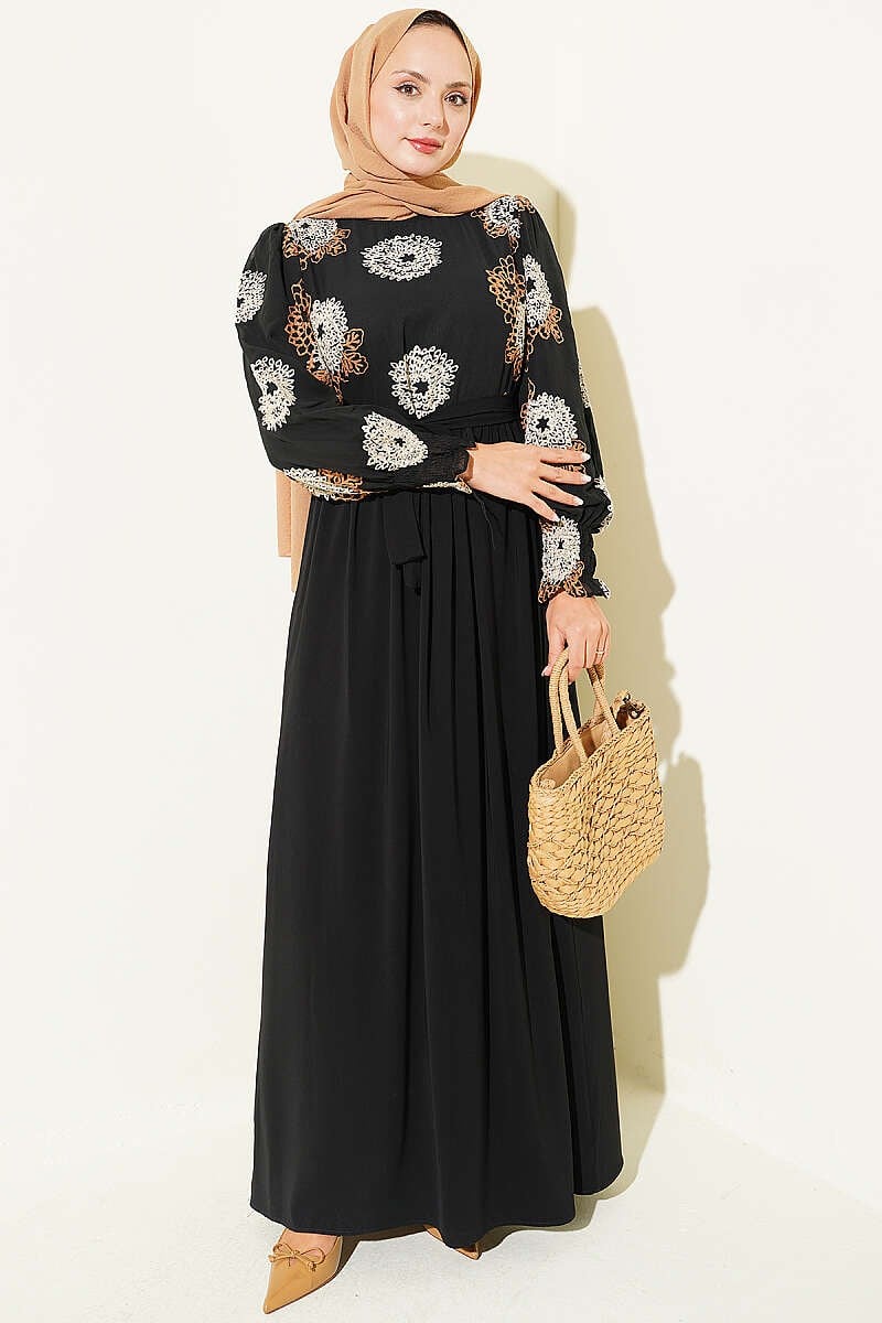 Nakış Detaylı Şifon Elbise Camel